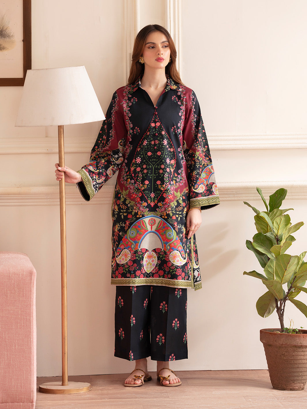 Noir 2PC Lawn – N-08