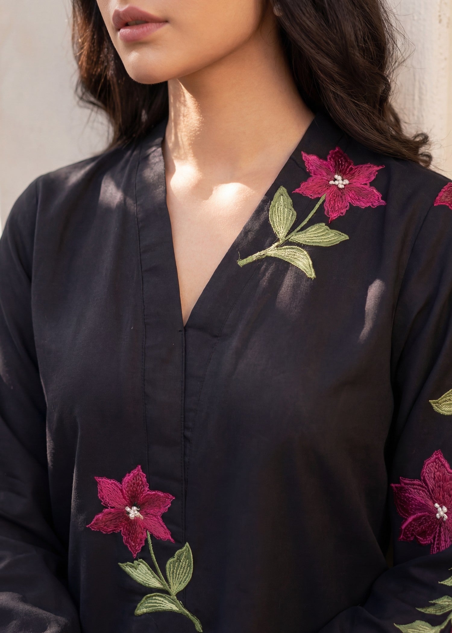 dhanak Kurta Set in Black