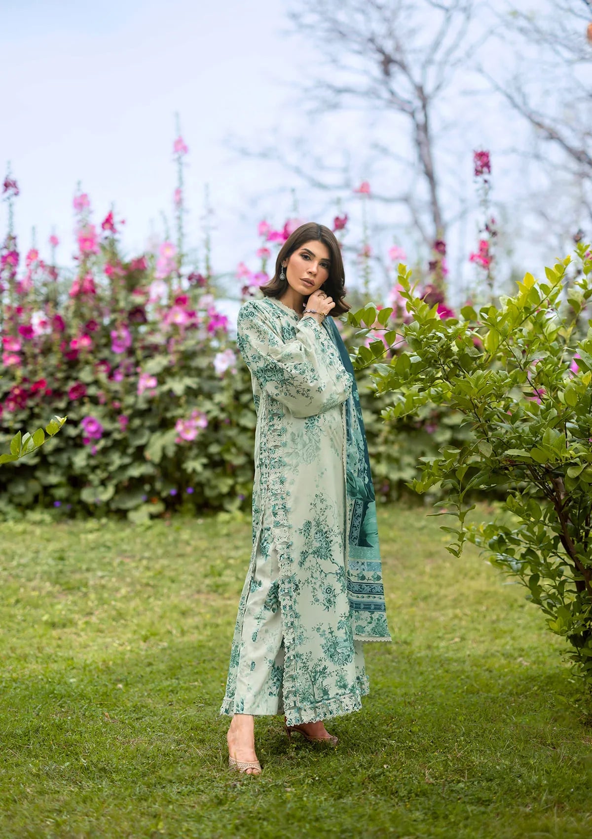 Bridgerton Prints Lawn – EPB-7A DAPHANEE