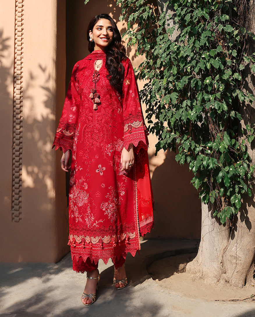 Reveire Lawn – Opaline