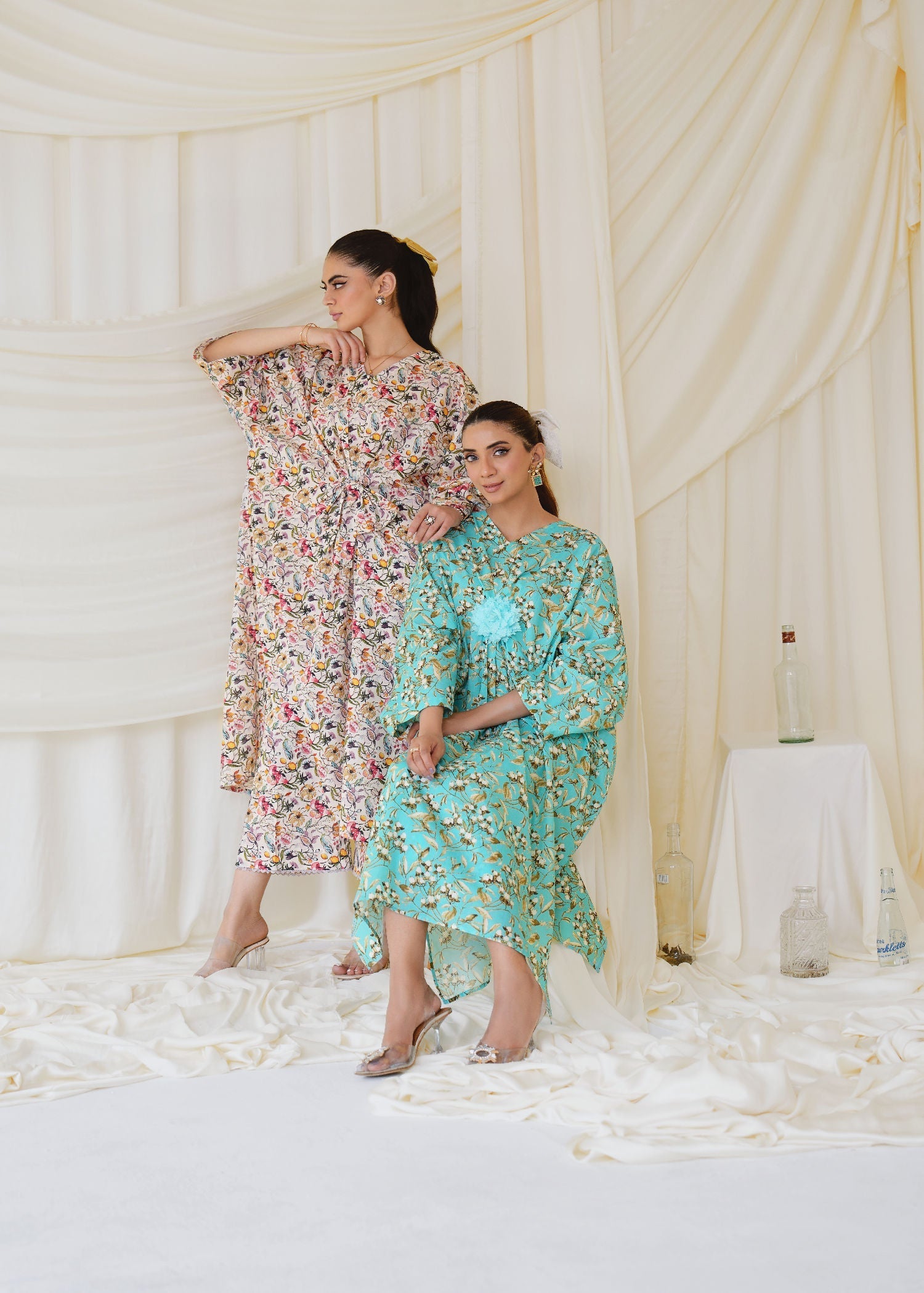 lawn Kaftan in Turquoise