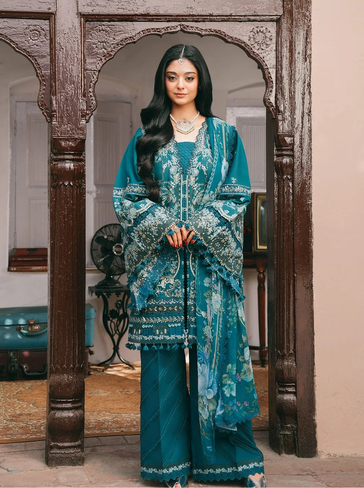 Ek Fasana Luxury Lawn – KLB-5A MORNI
