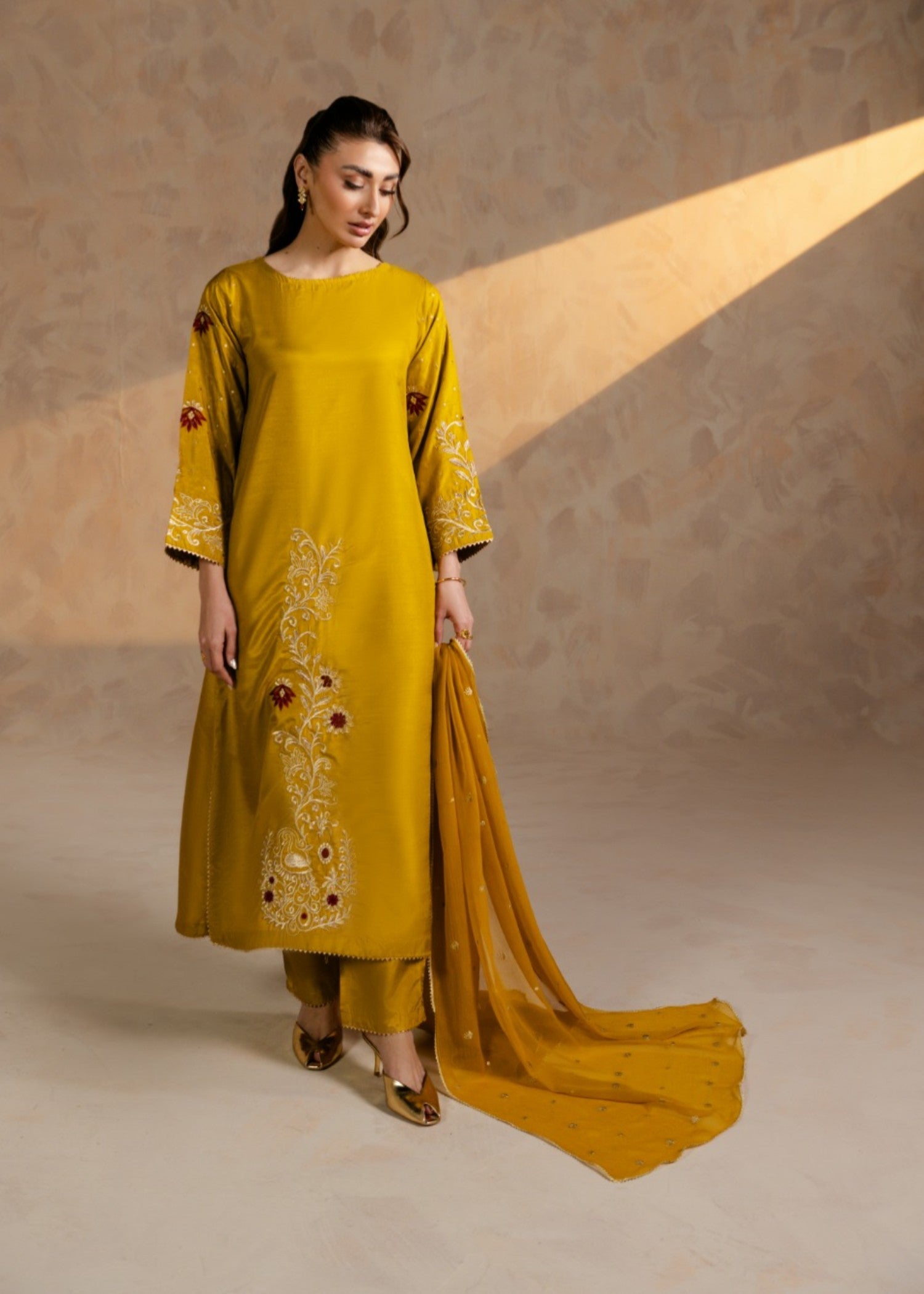 medium silk Kurta Set in Mustard