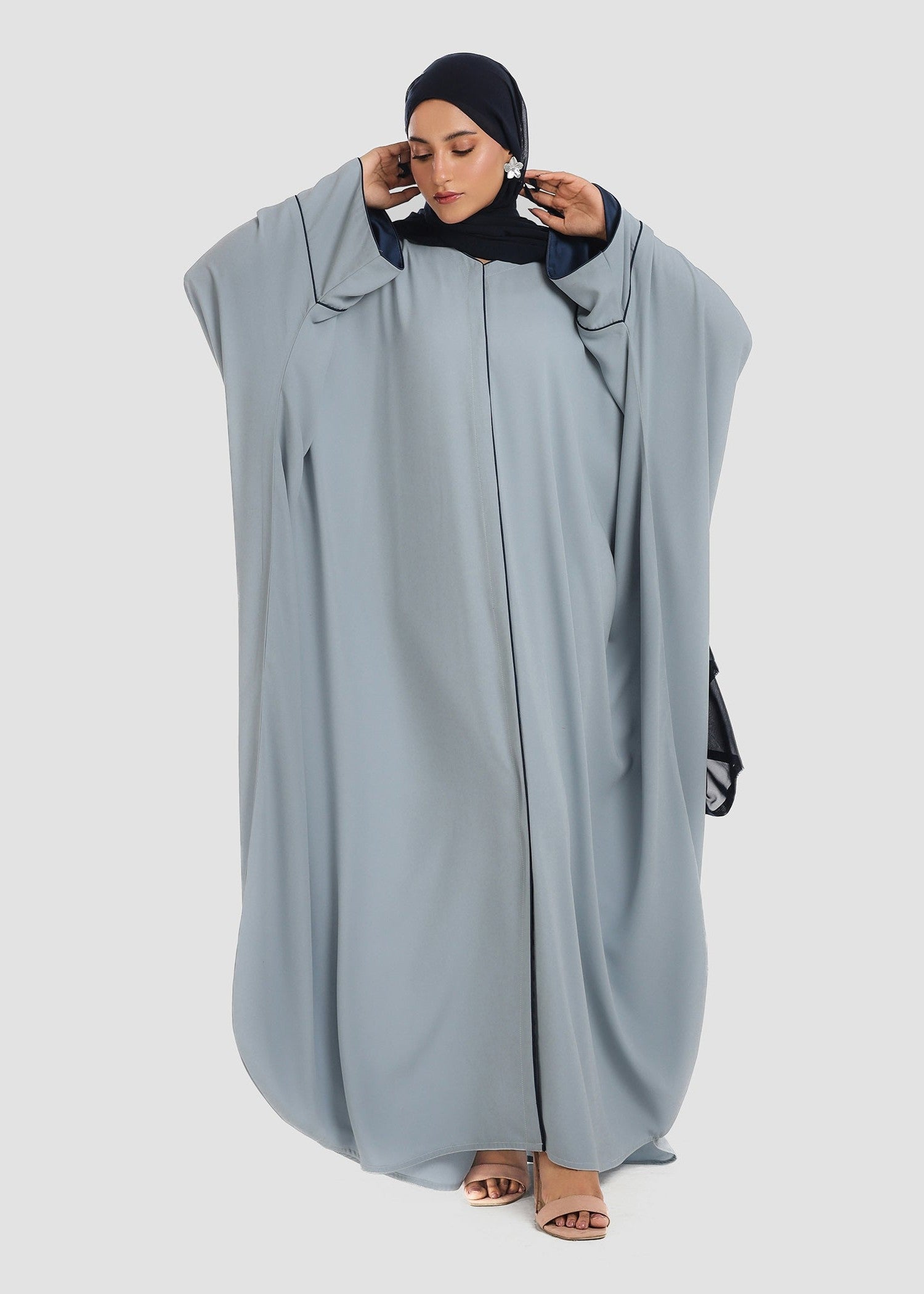 polyester Abaya in Cloud blue