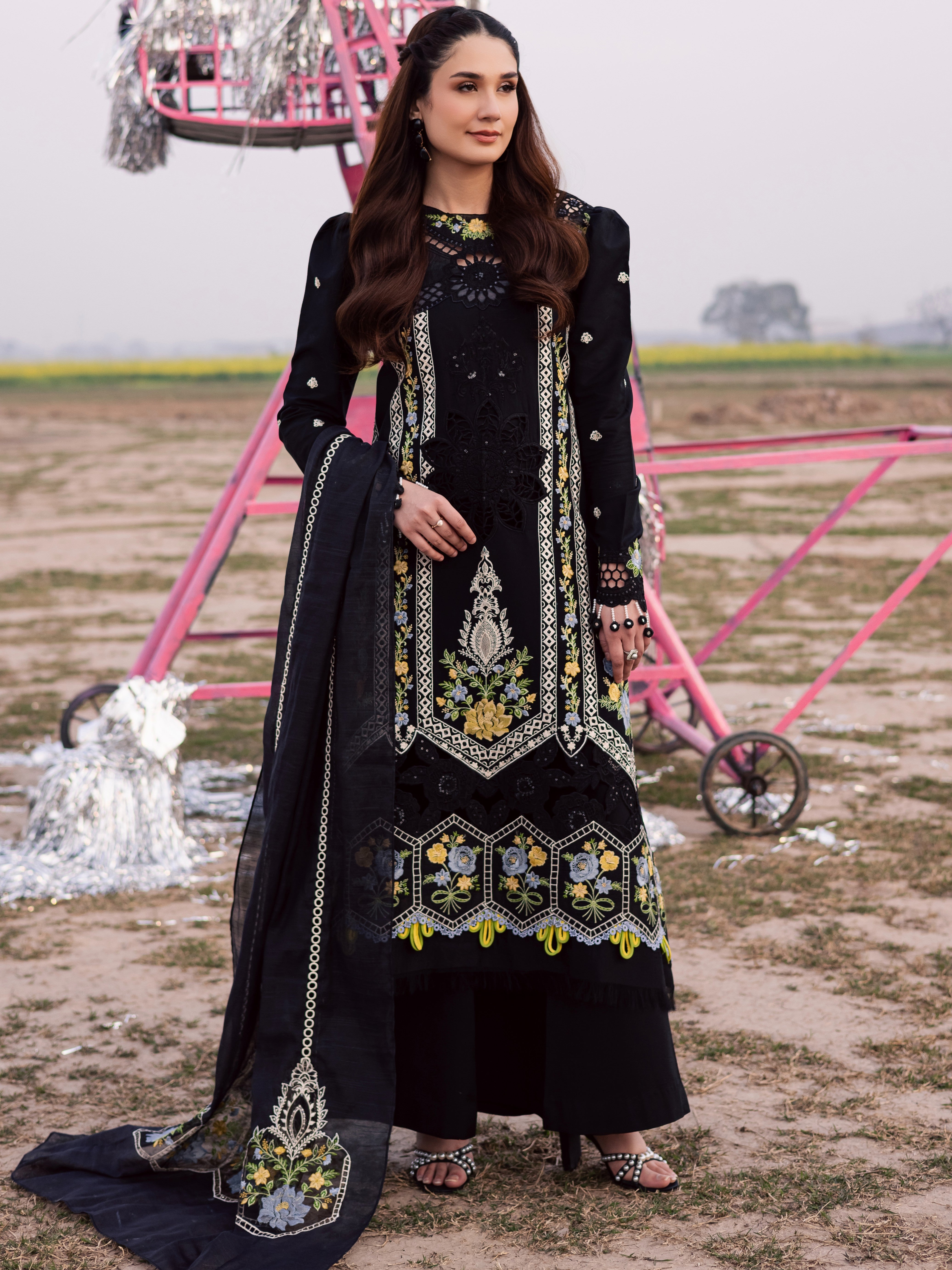 Dil-e-Raqsum Lawn – DQ-01
