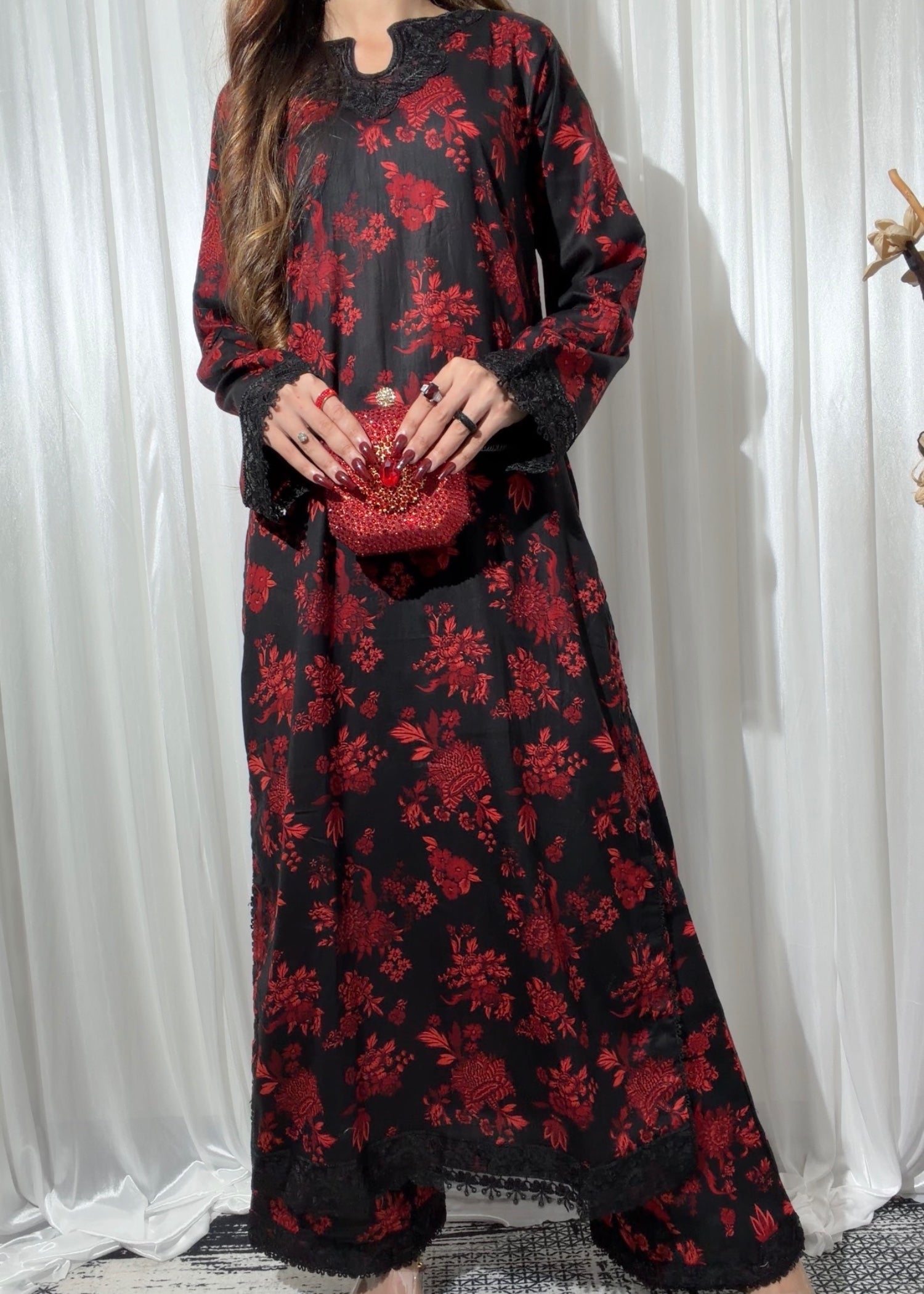 ribbed lawn Kurta Set in Black, red