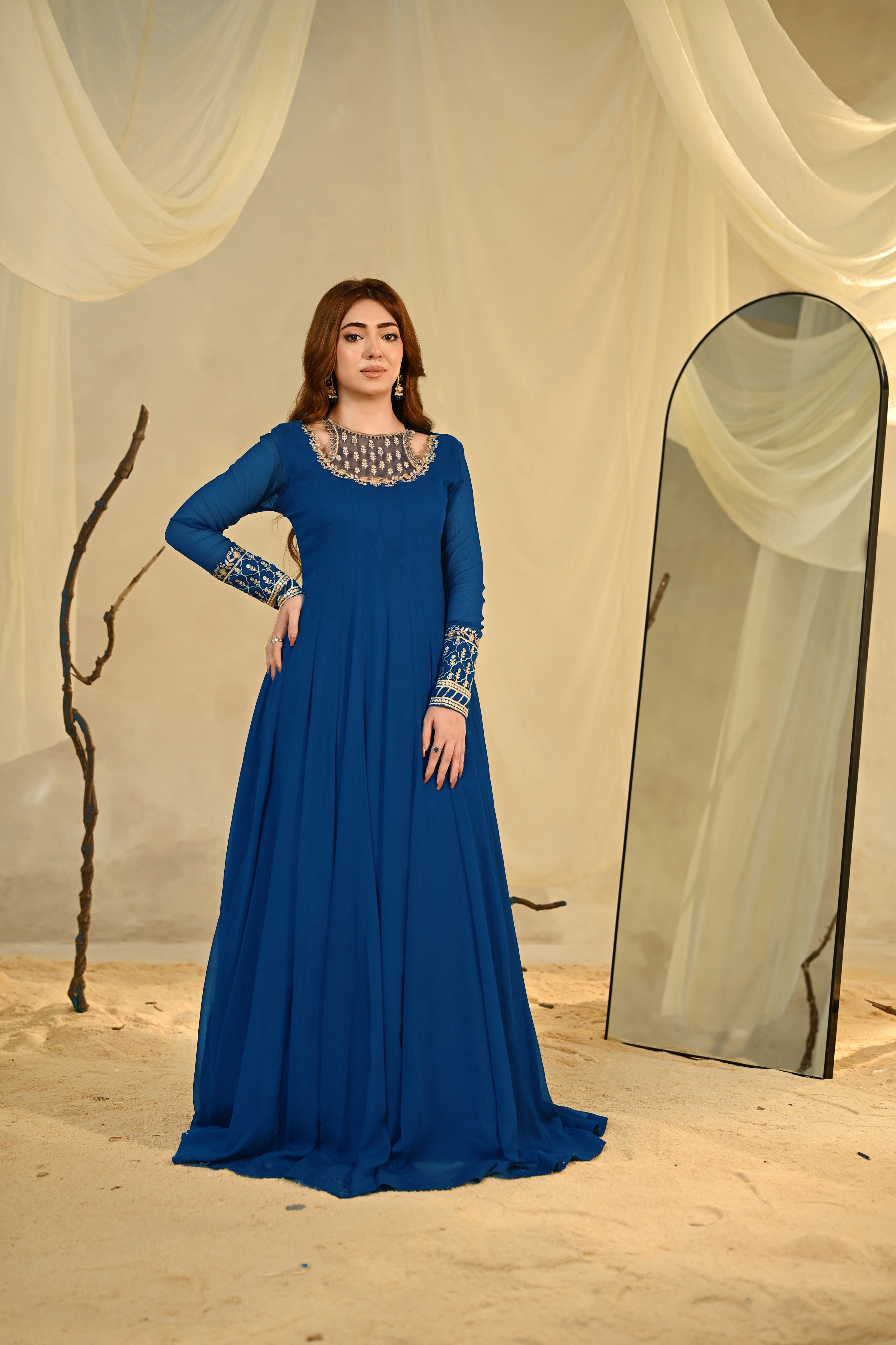 chiffon Maxi in Royal blue
