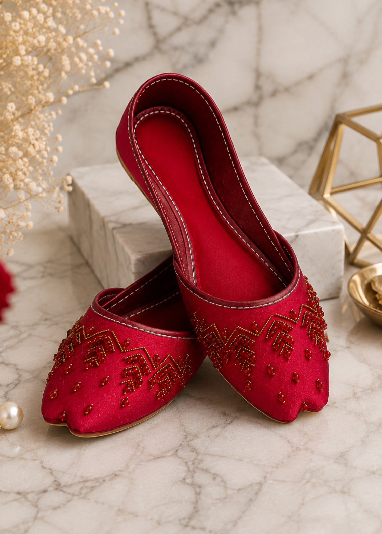 Khussa in Maroon by - High Quality Women Khussa VEV9449