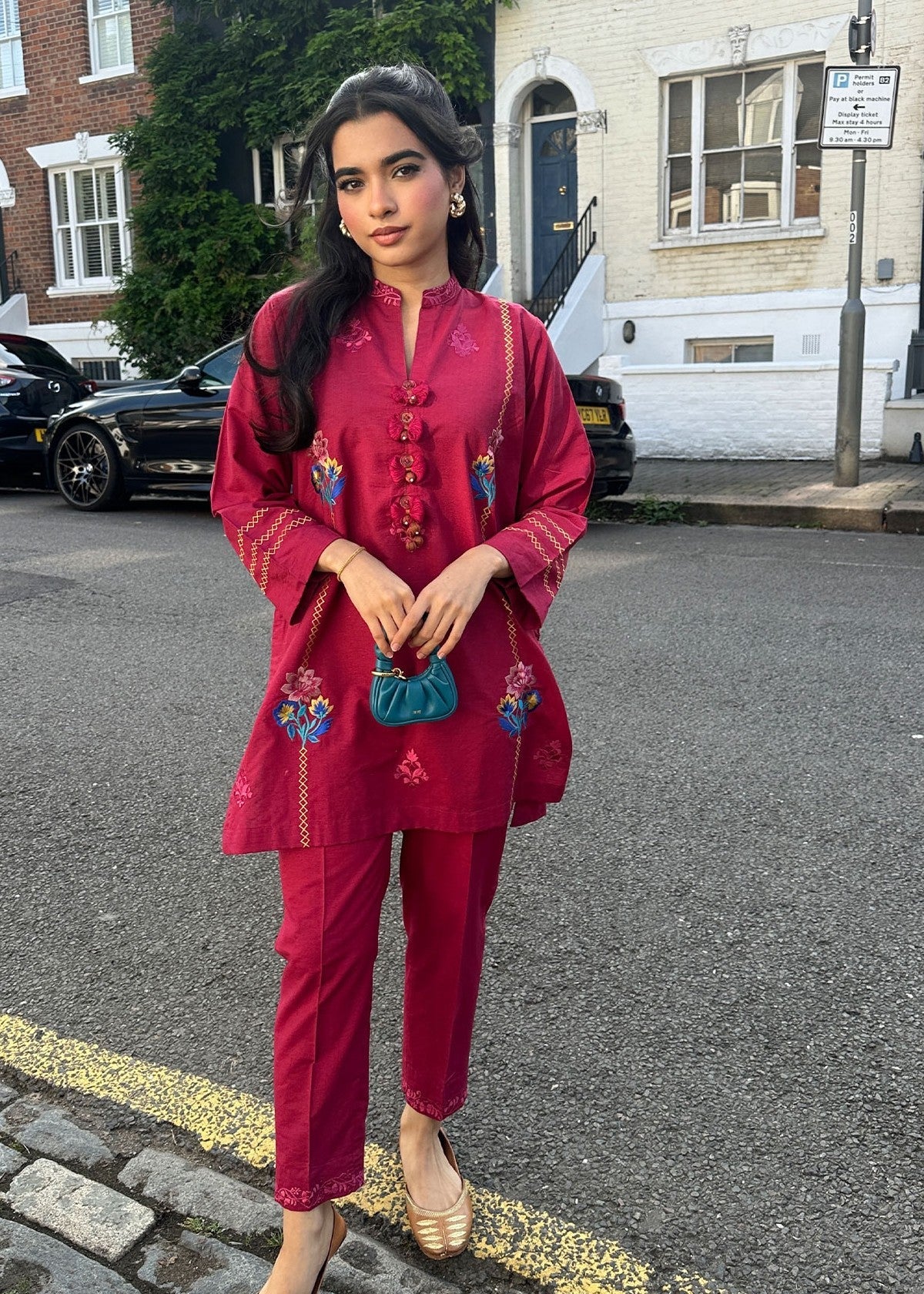 karandi Kurta Set in Fuchsia