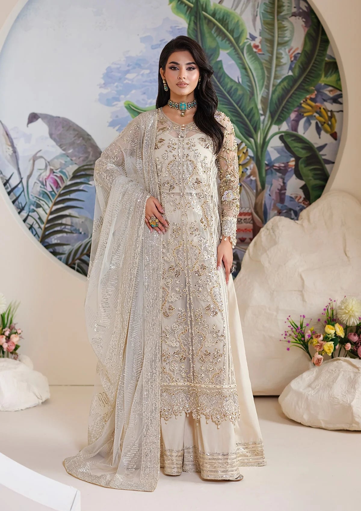 net Sharara in Off-white