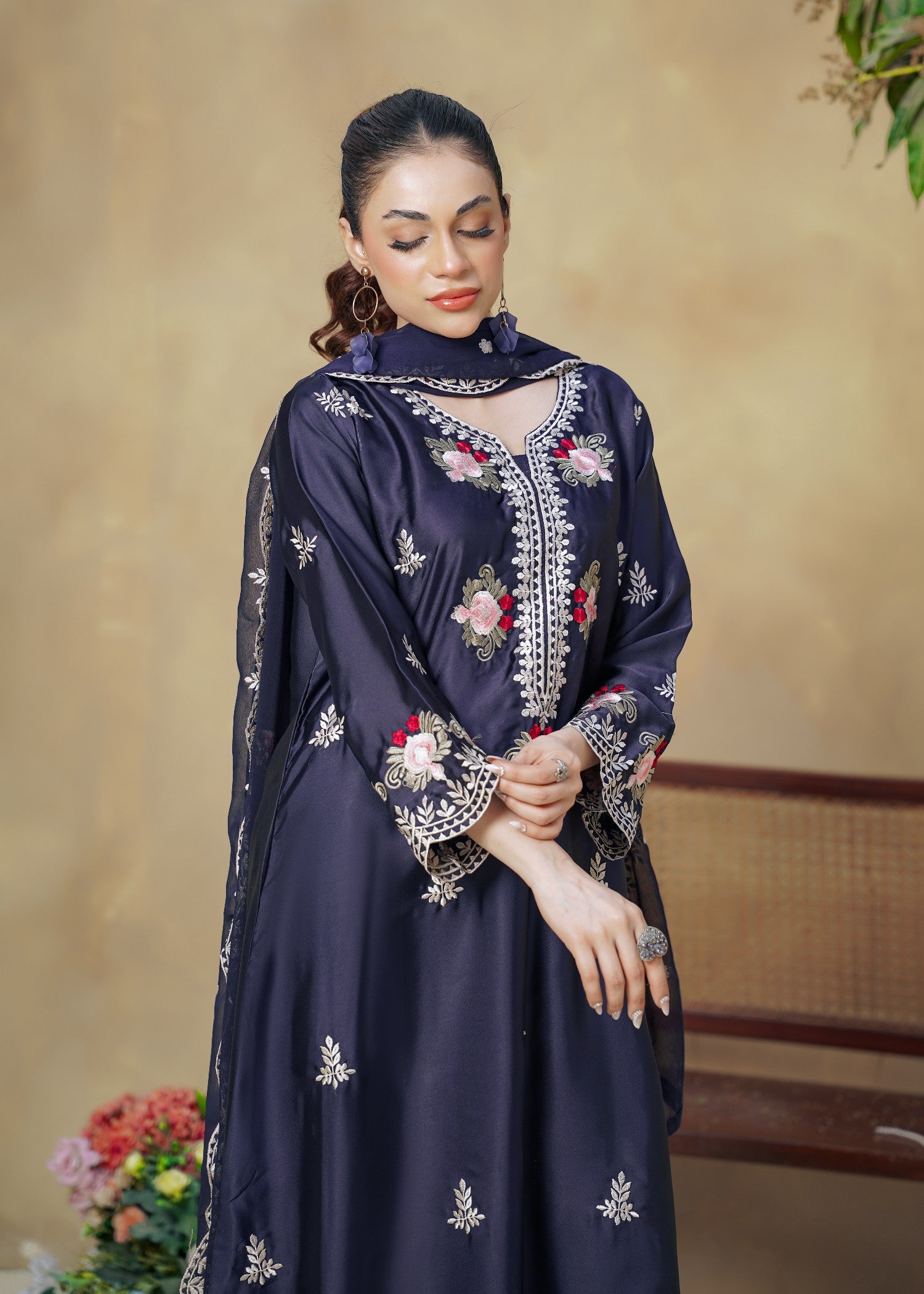 silk Kaftan in Navy blue