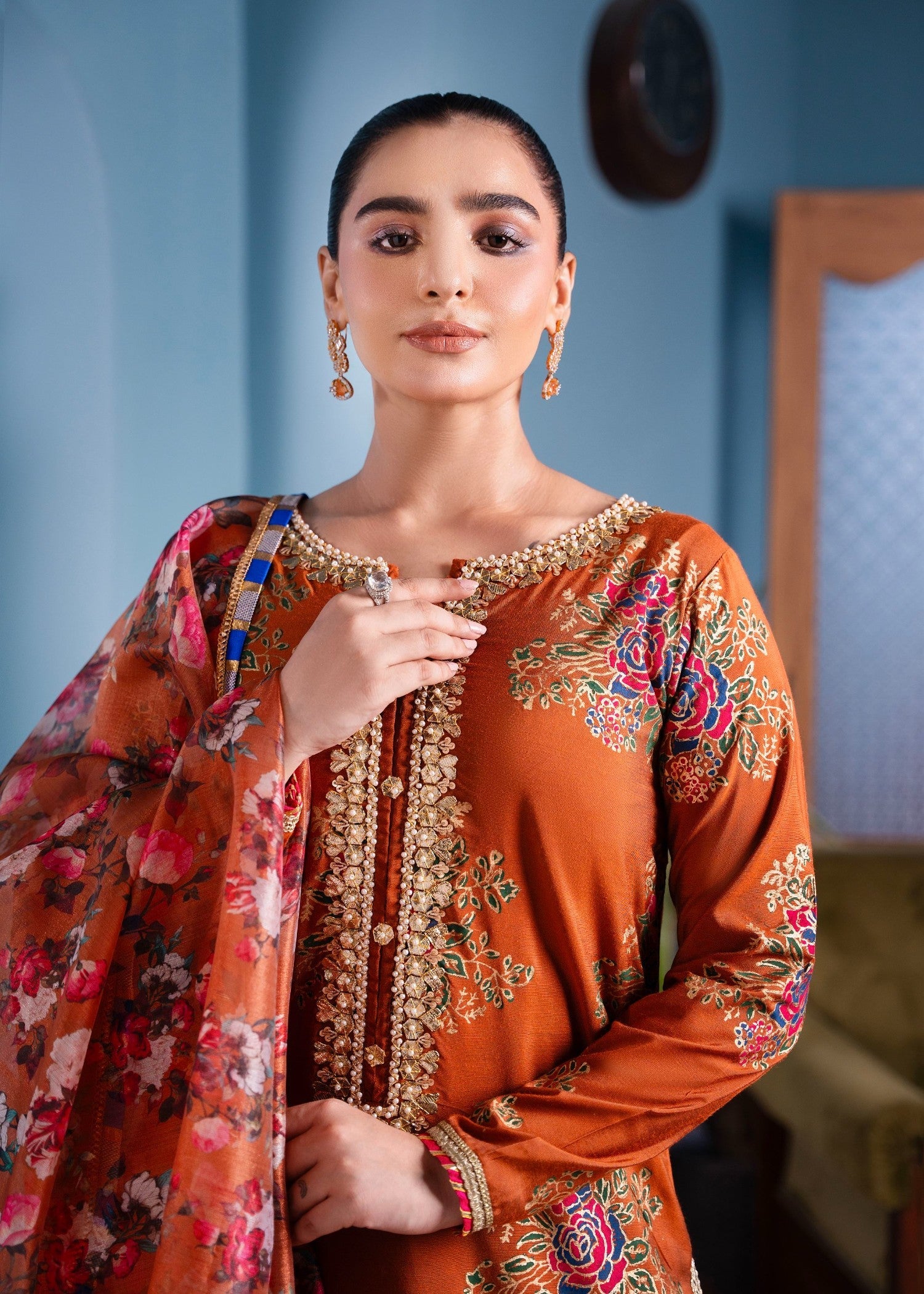 khaddi silk Kurta Set in Orange