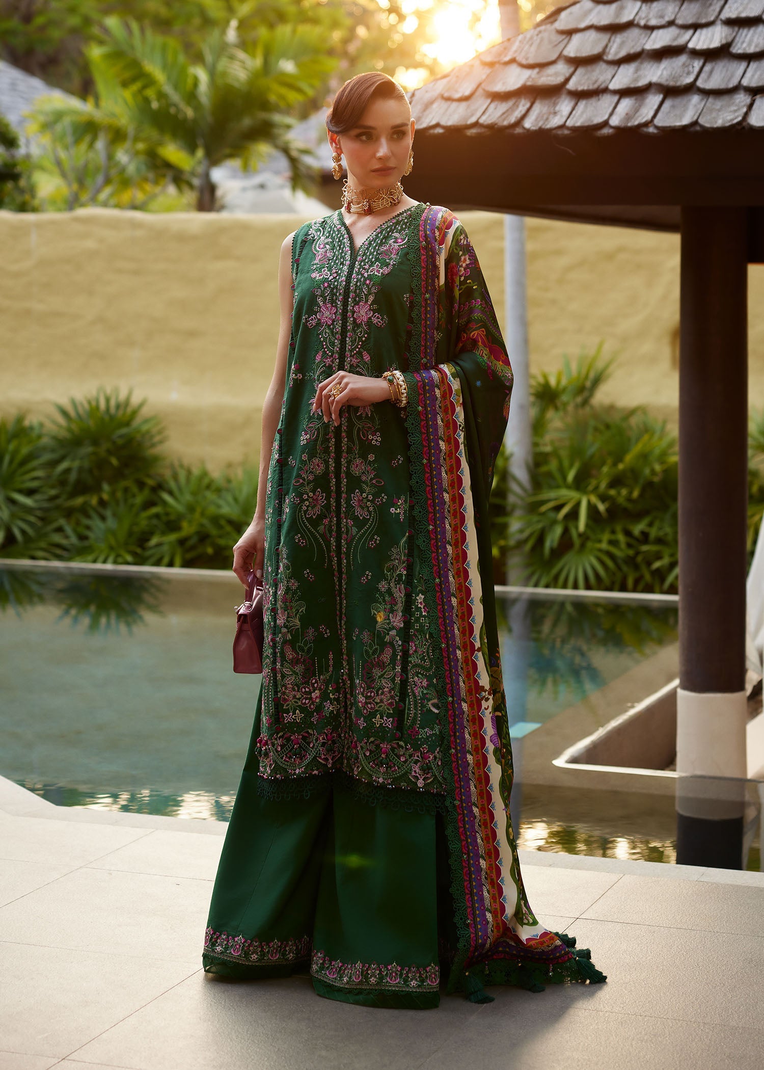 Ariya Luxury Lawn – Serena