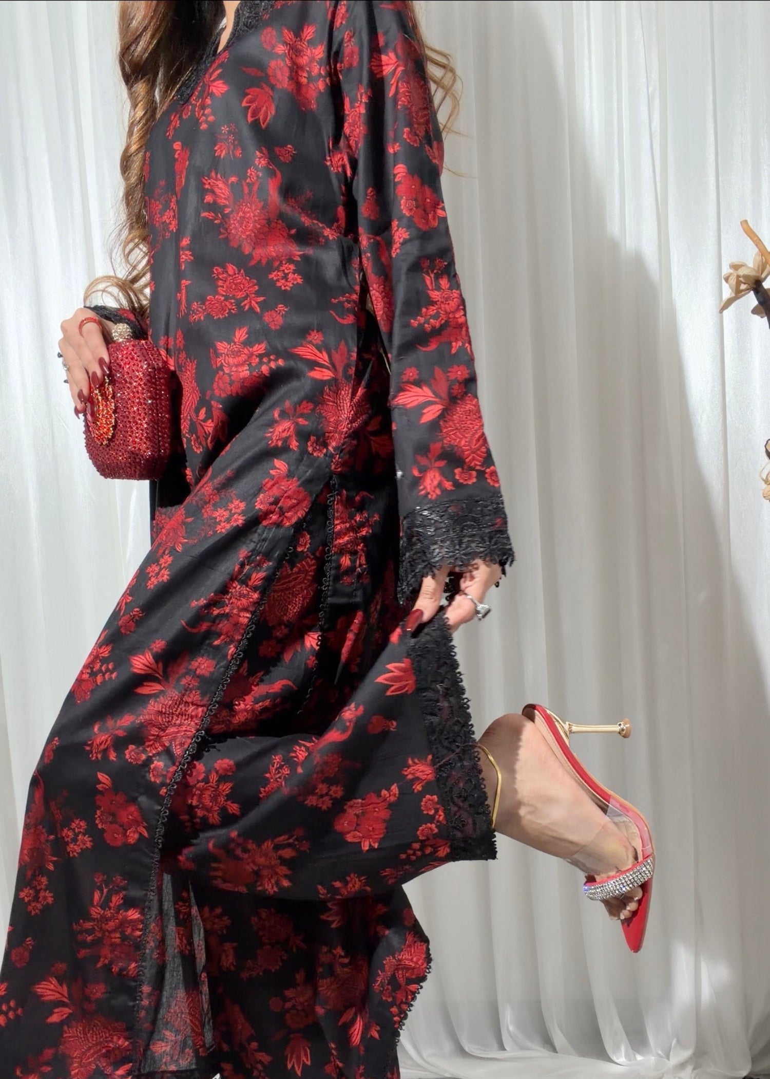 ribbed lawn Kurta Set in Black, red