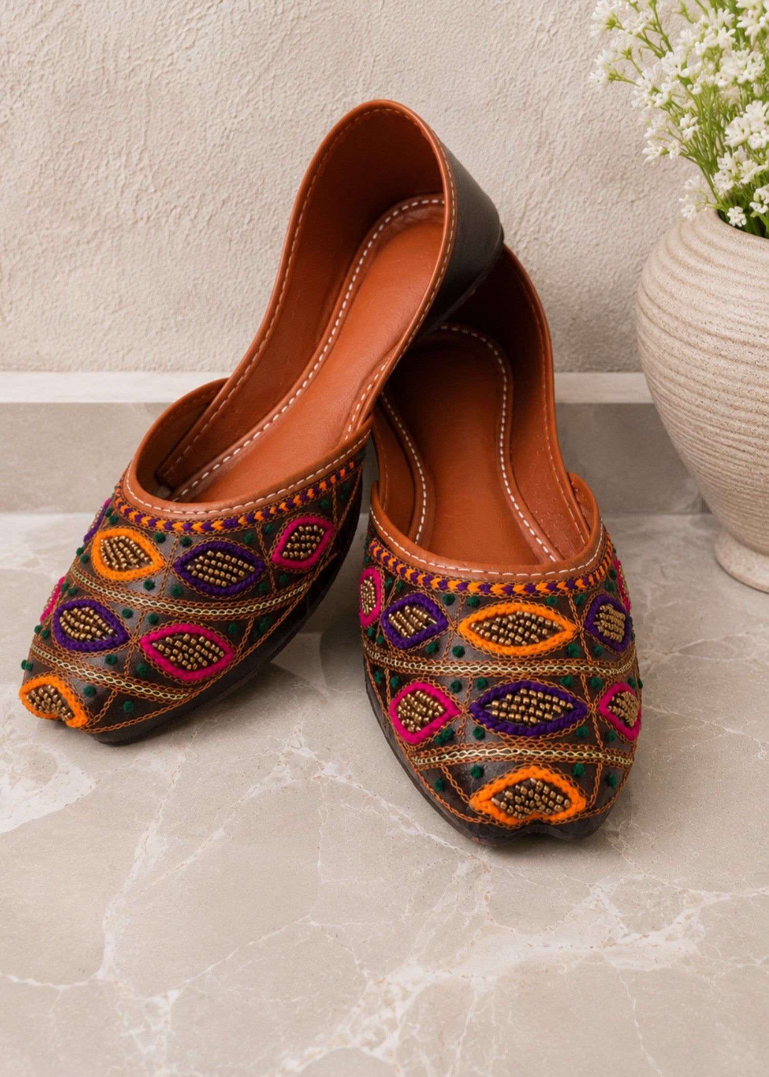 Khussa in Multi by - High Quality Women Khussa VIG0092
