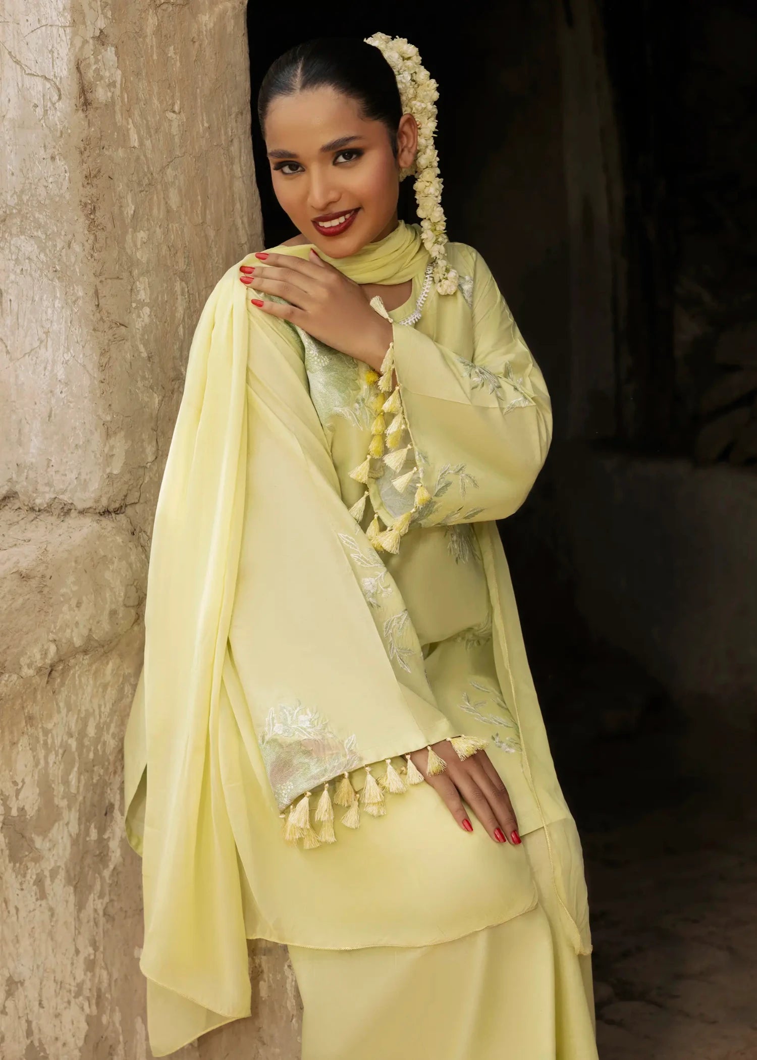 lawn cotton Kurta Set in Light yellow