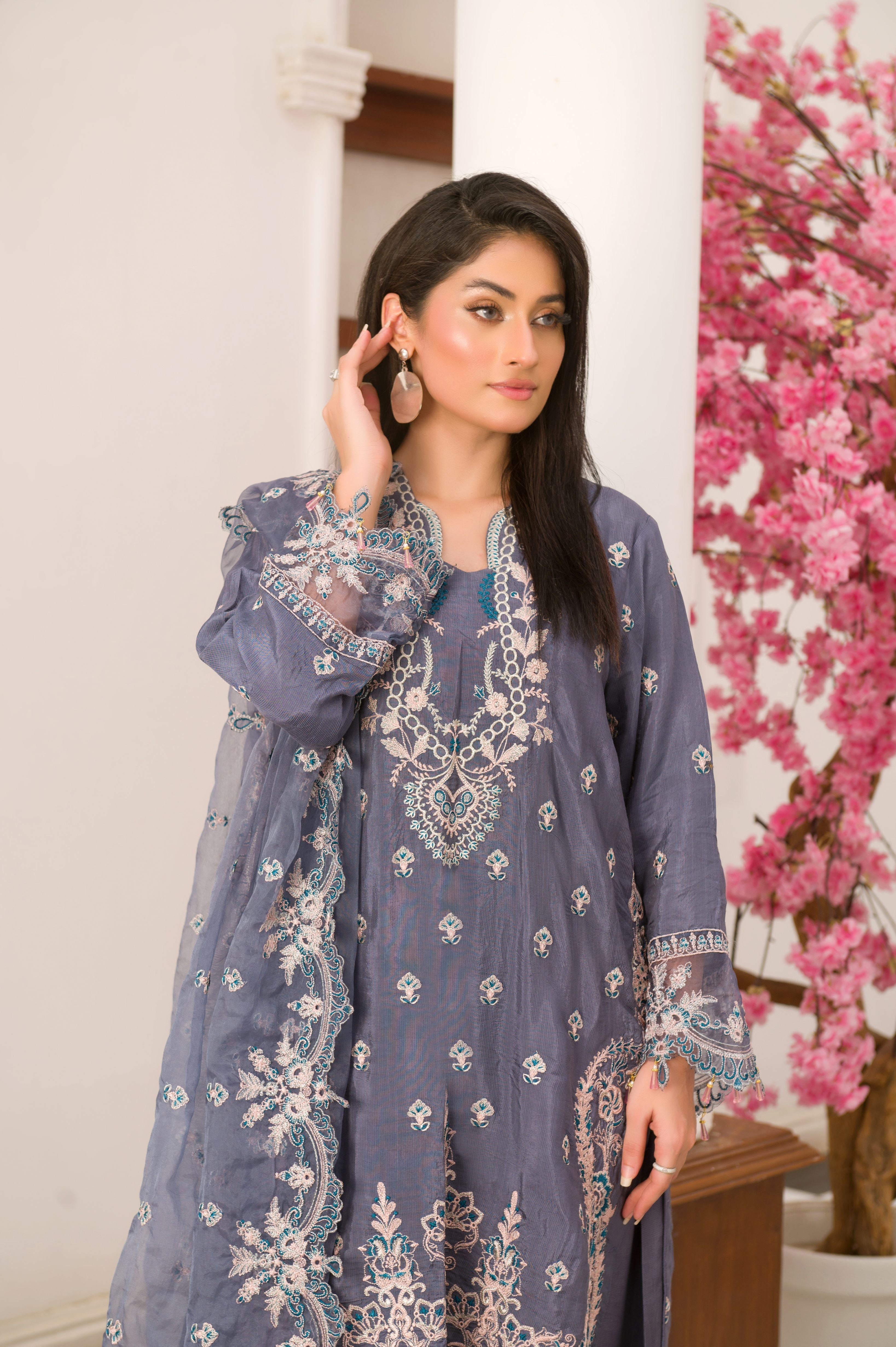 pk raw silk Kurta Set in Slate grey
