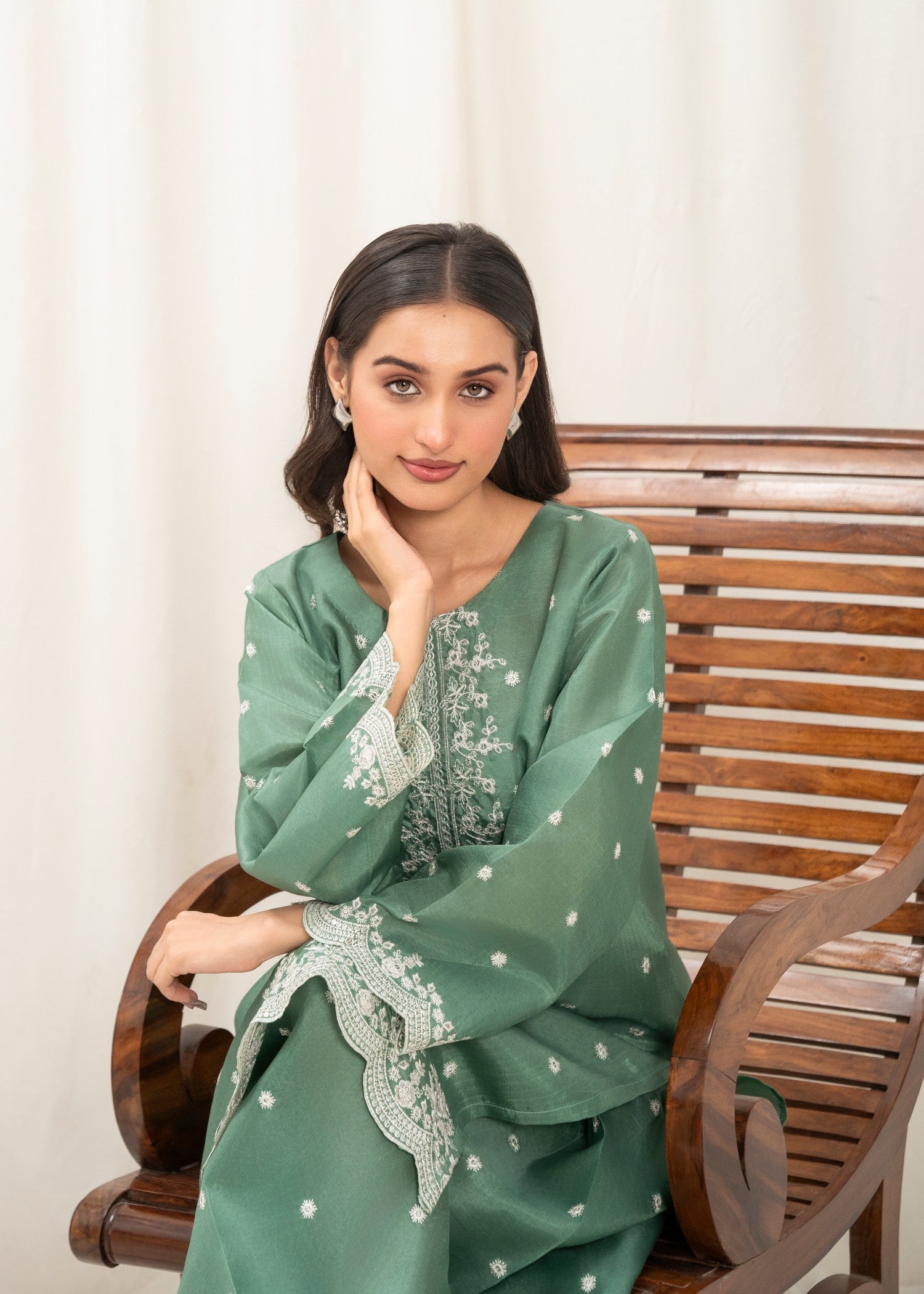 kattan silk Kurta Set in Jungle green