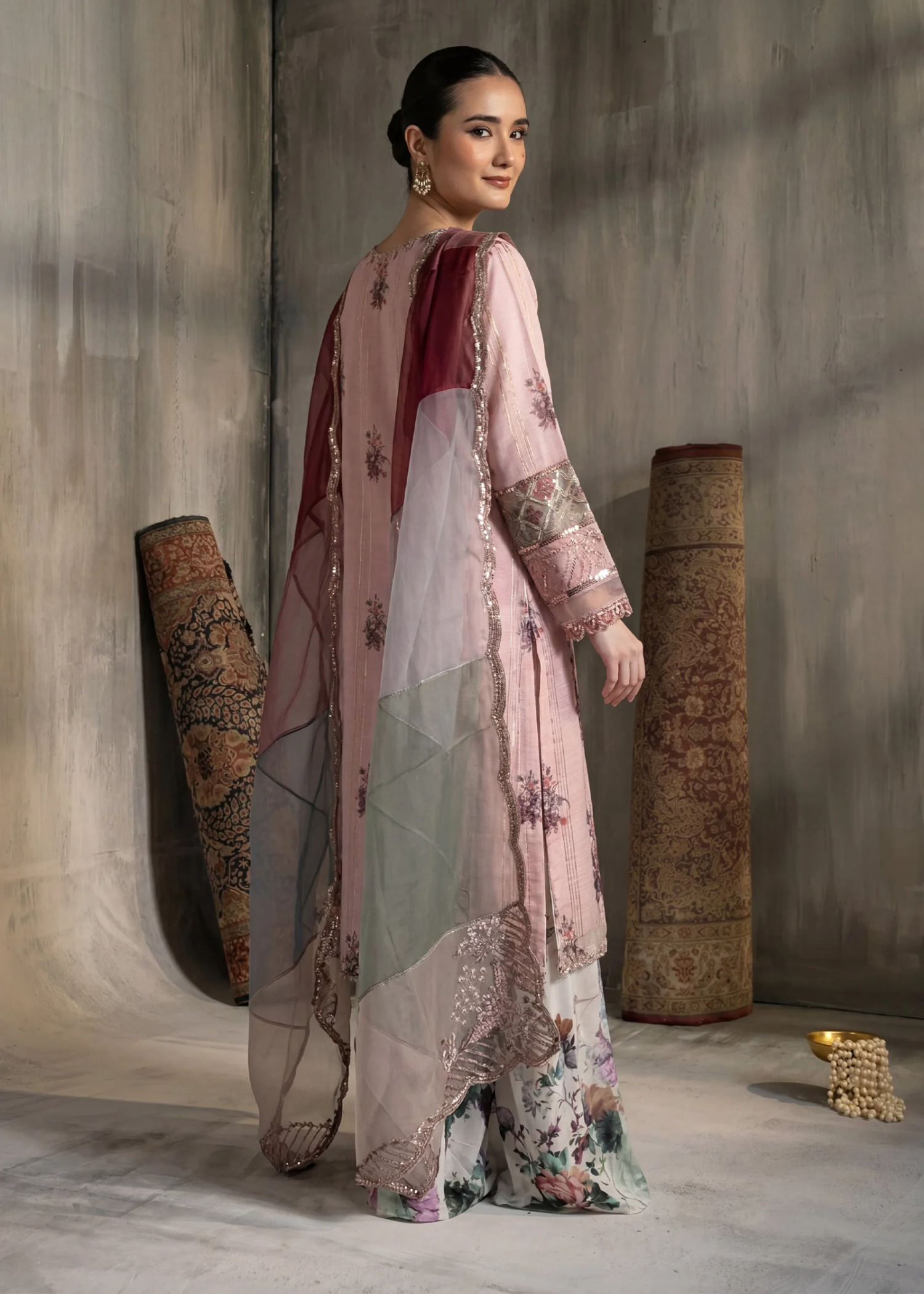 manaar Kurta Set in Pink