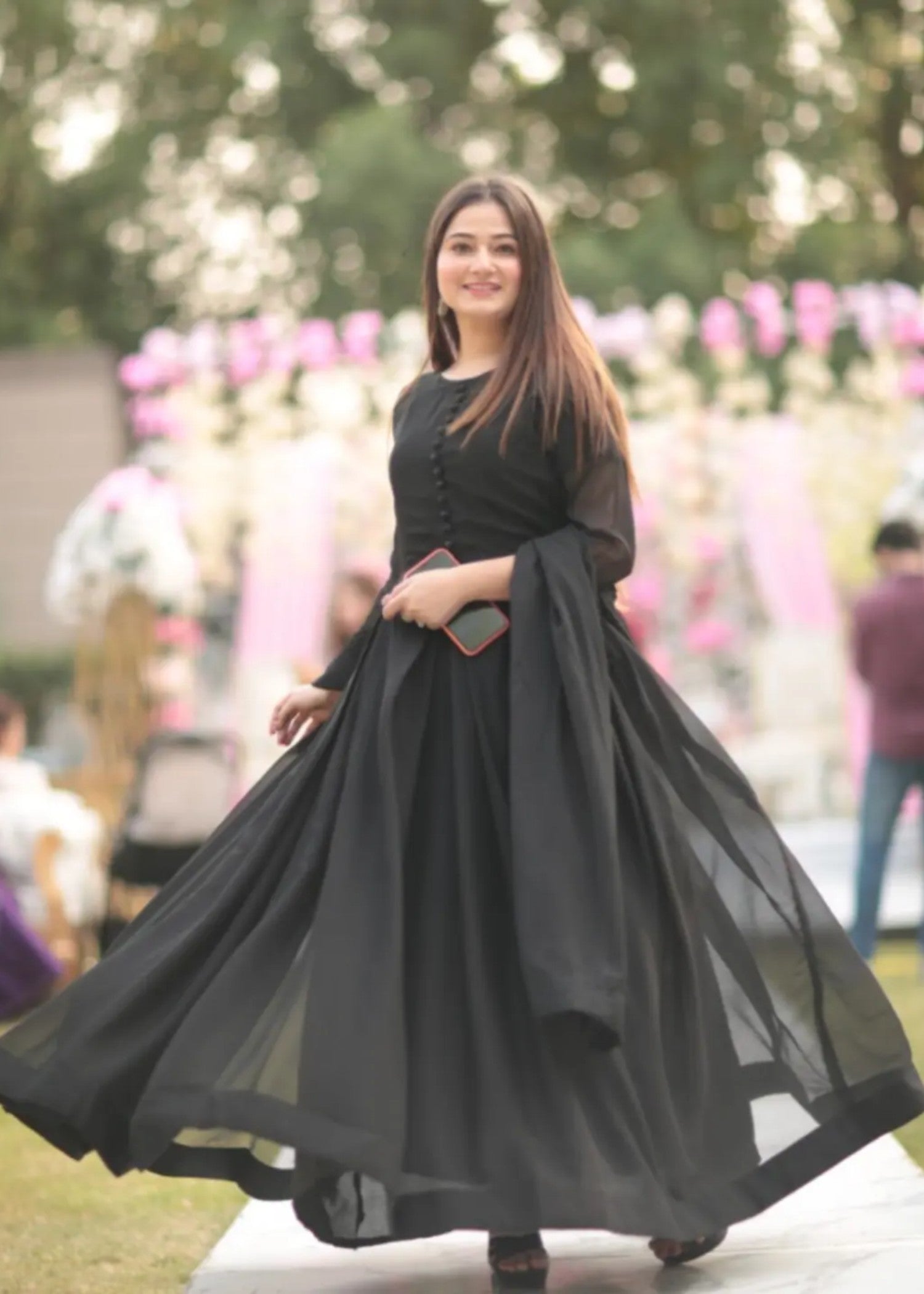 chiffon Maxi in Jet black