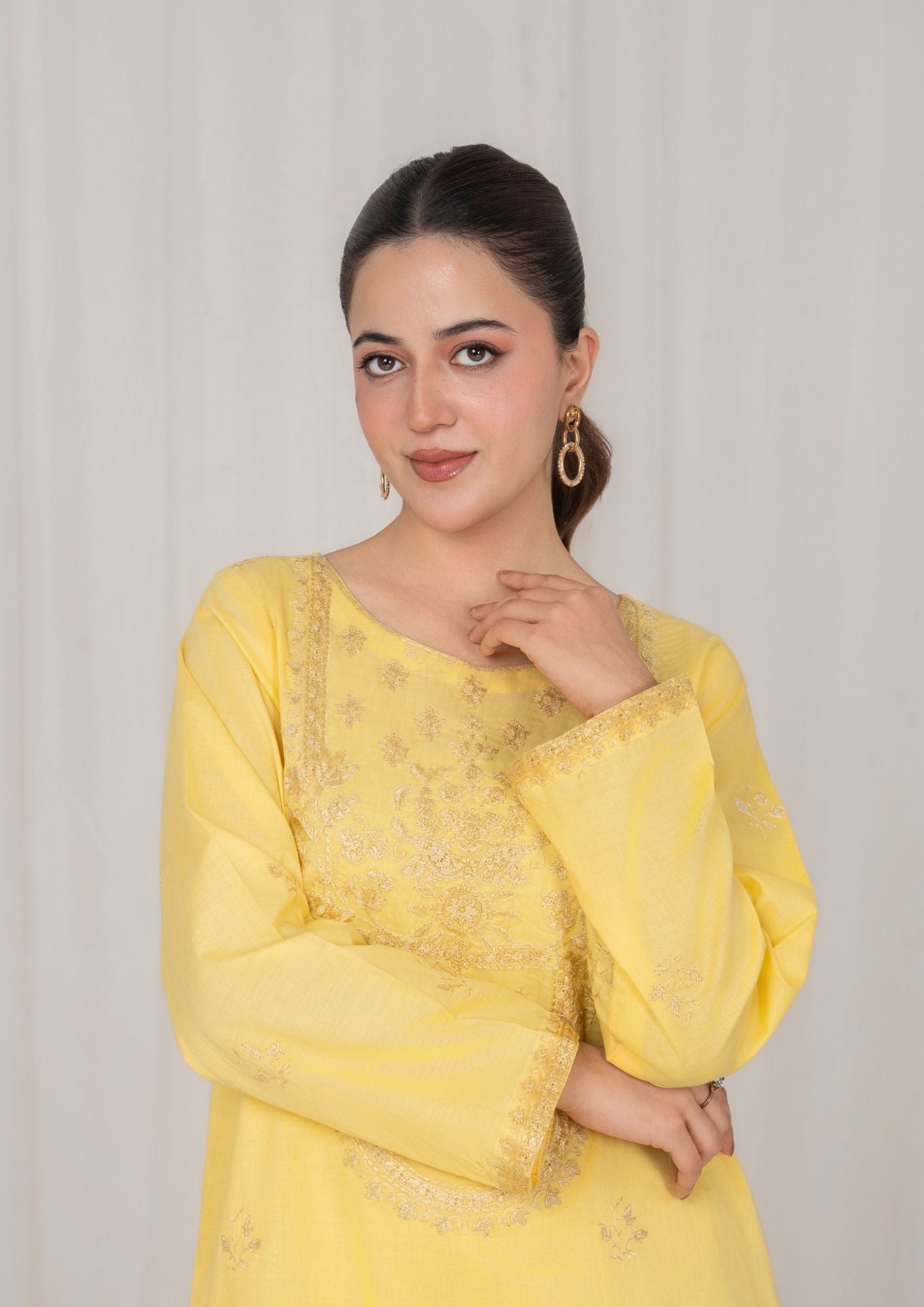 lawn Kurta Set in Lemon