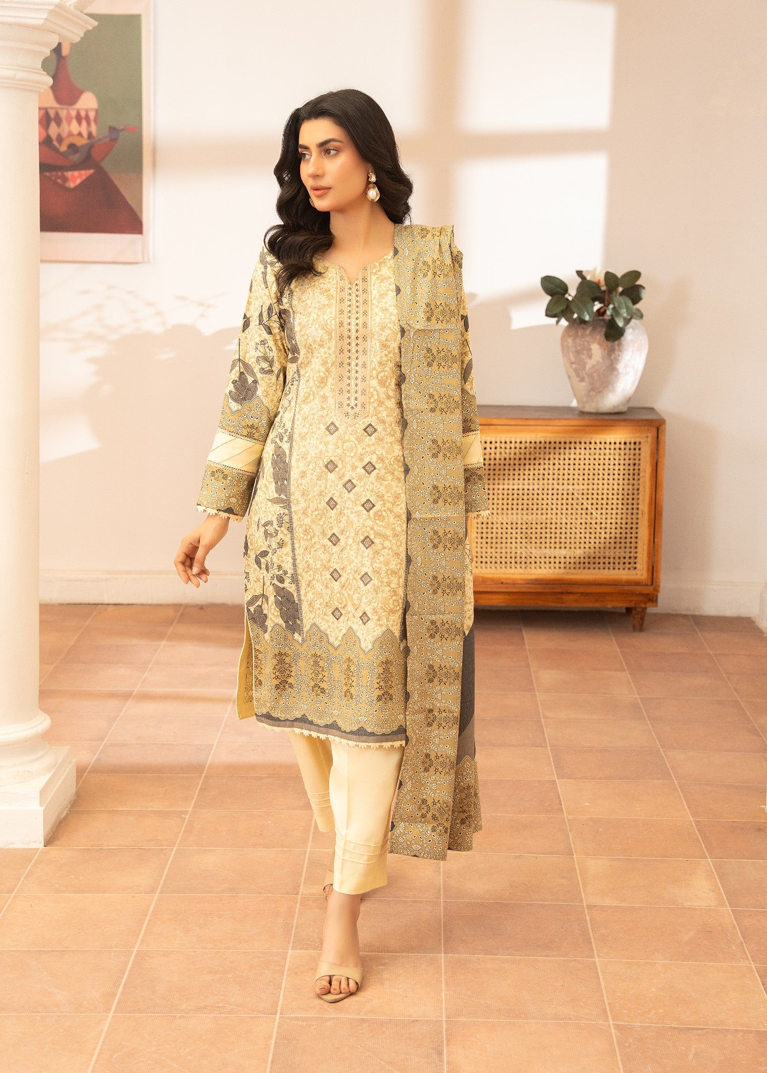 dhanak Kurta Set in Cream