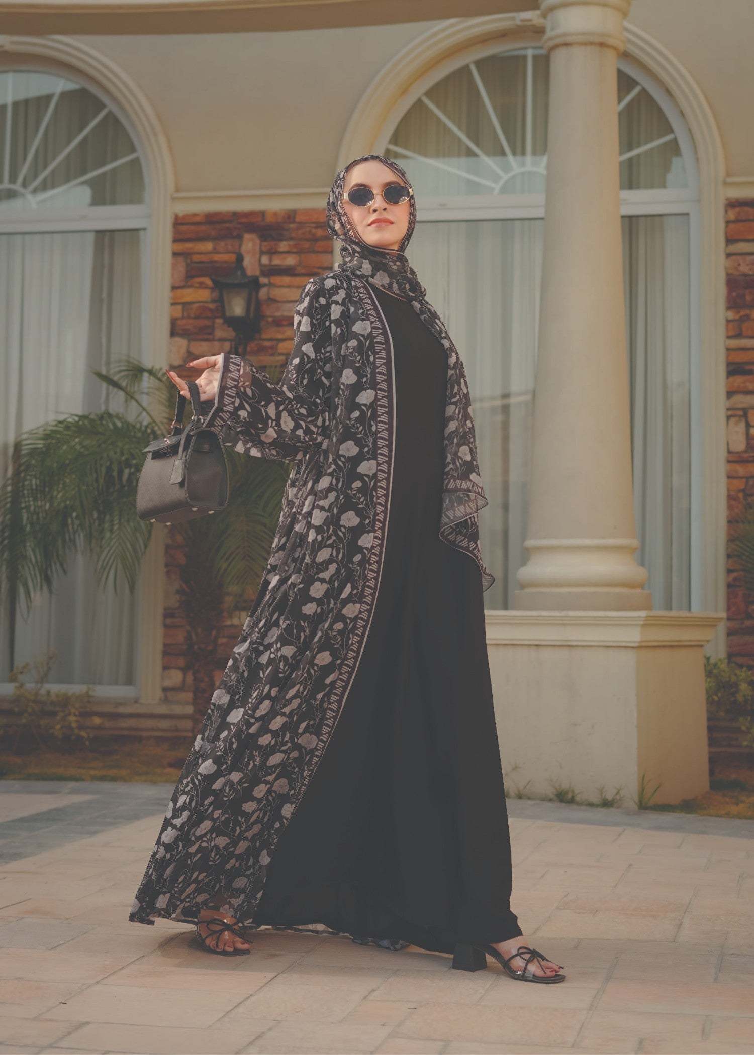 chiffon Abaya in Black