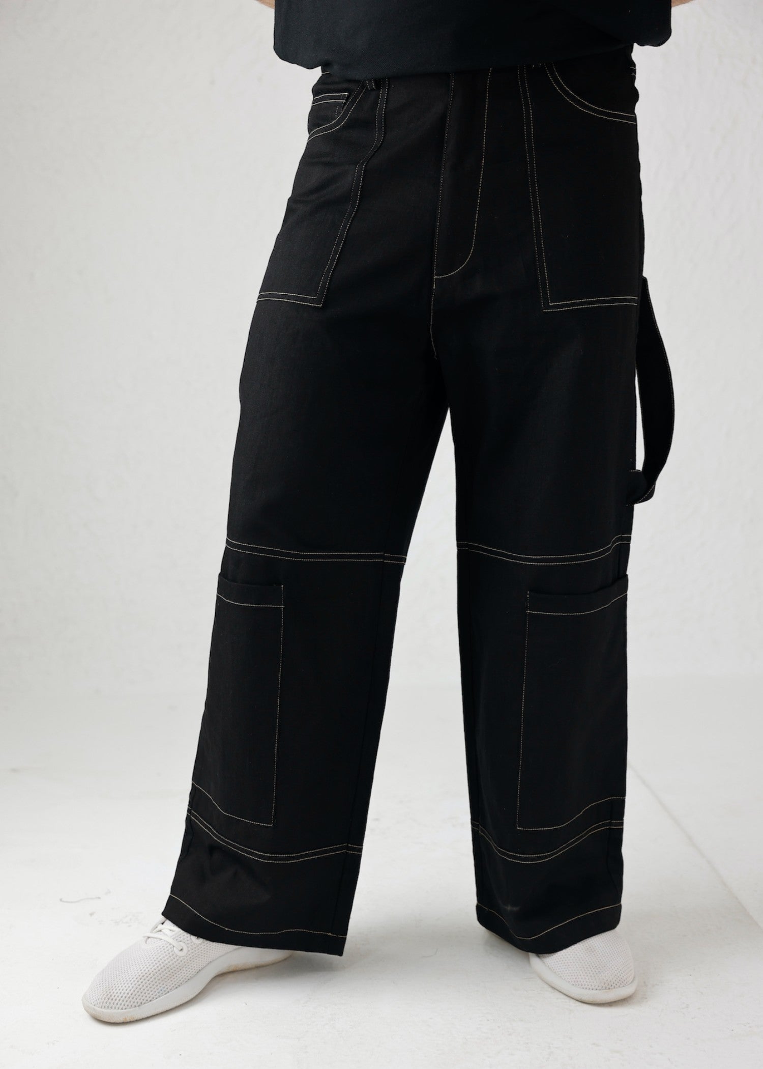 twill cotton Trousers in Black by Decuir