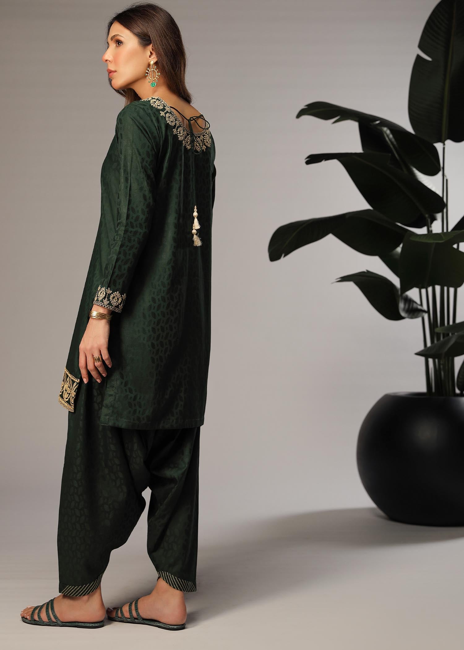 self jacquard Kurta Set in Dark green