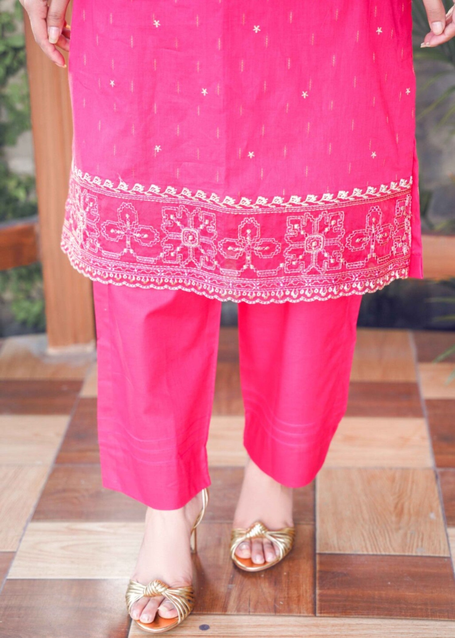 blended grip silk Kurta Set in Fuchsia