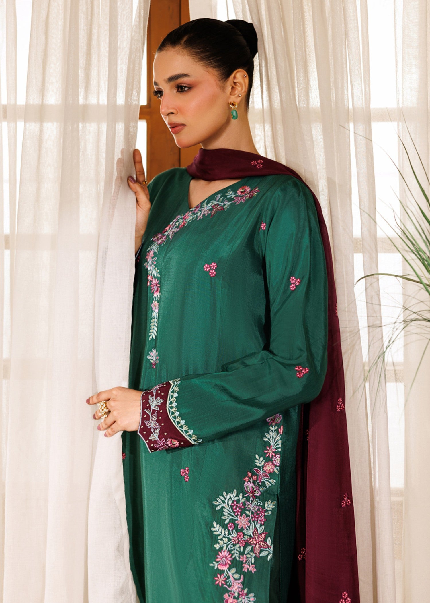 raw silk Pishwas in Green, plum