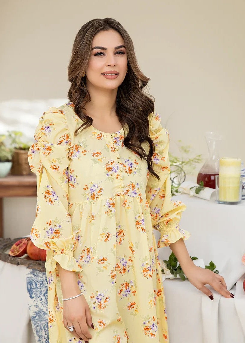 crepe Dress in Yellow