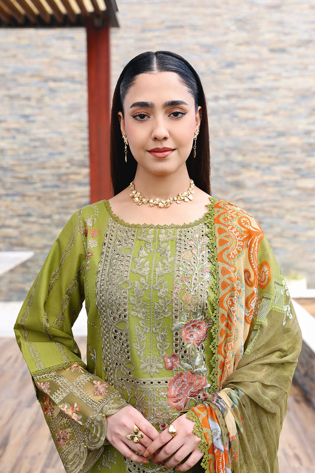 Andaaz Luxury Lawn – Z-1408