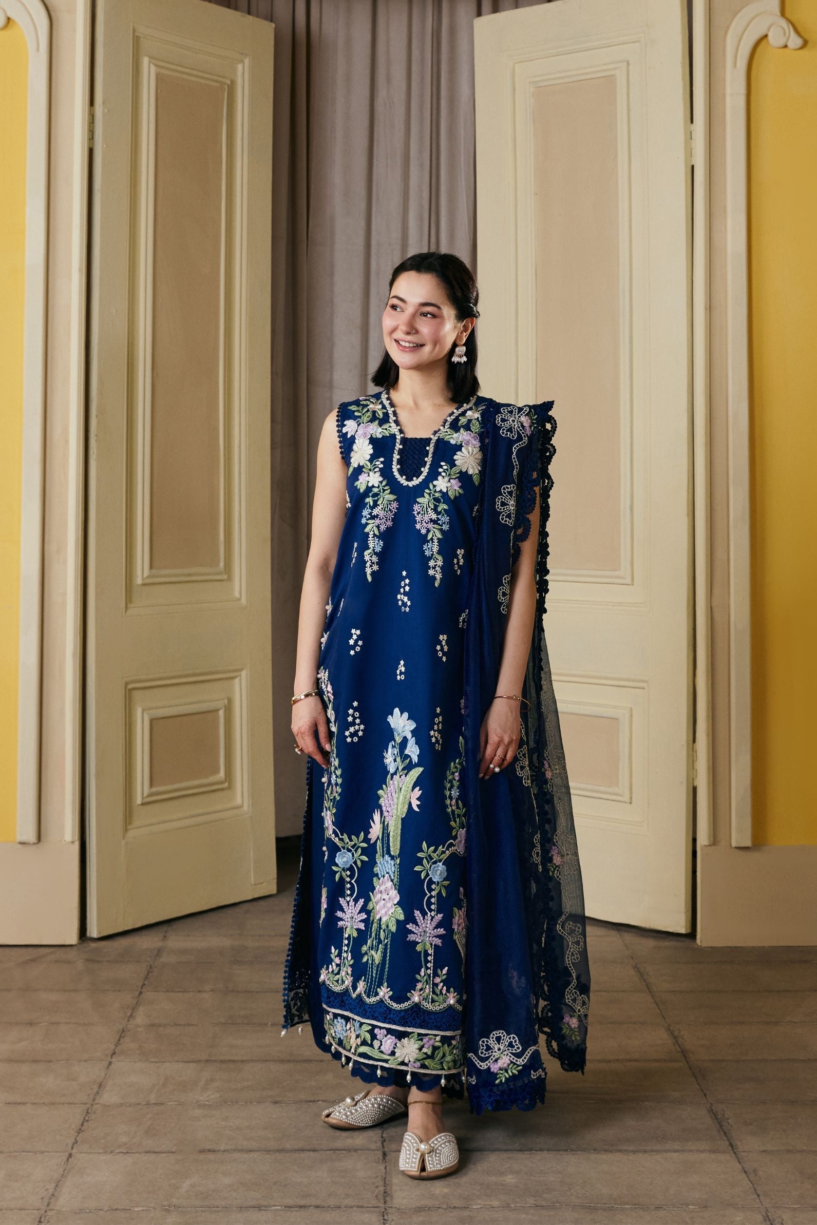 Eid Luxury Lawn – Sanam