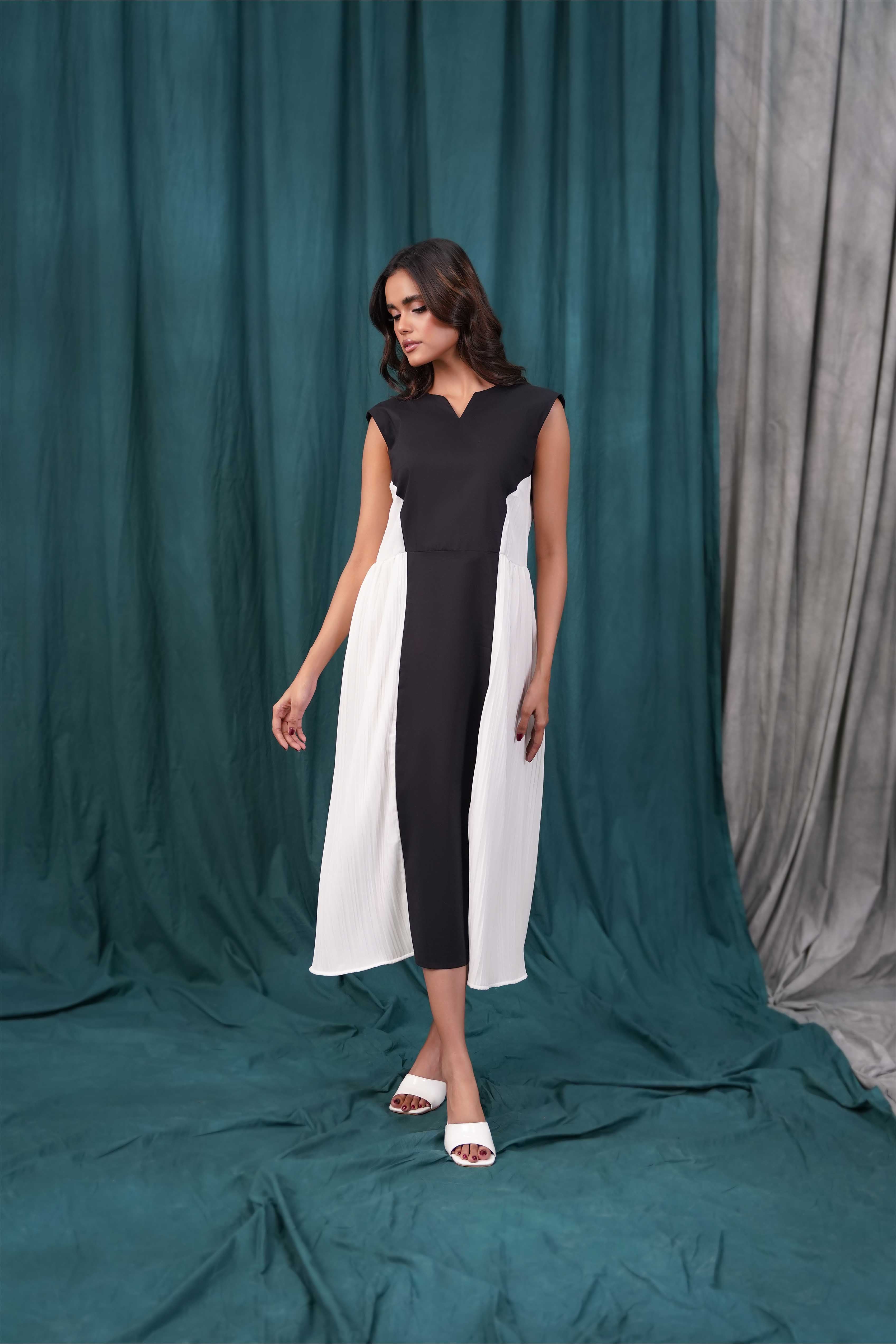 polyester nylon Dress in Jet black