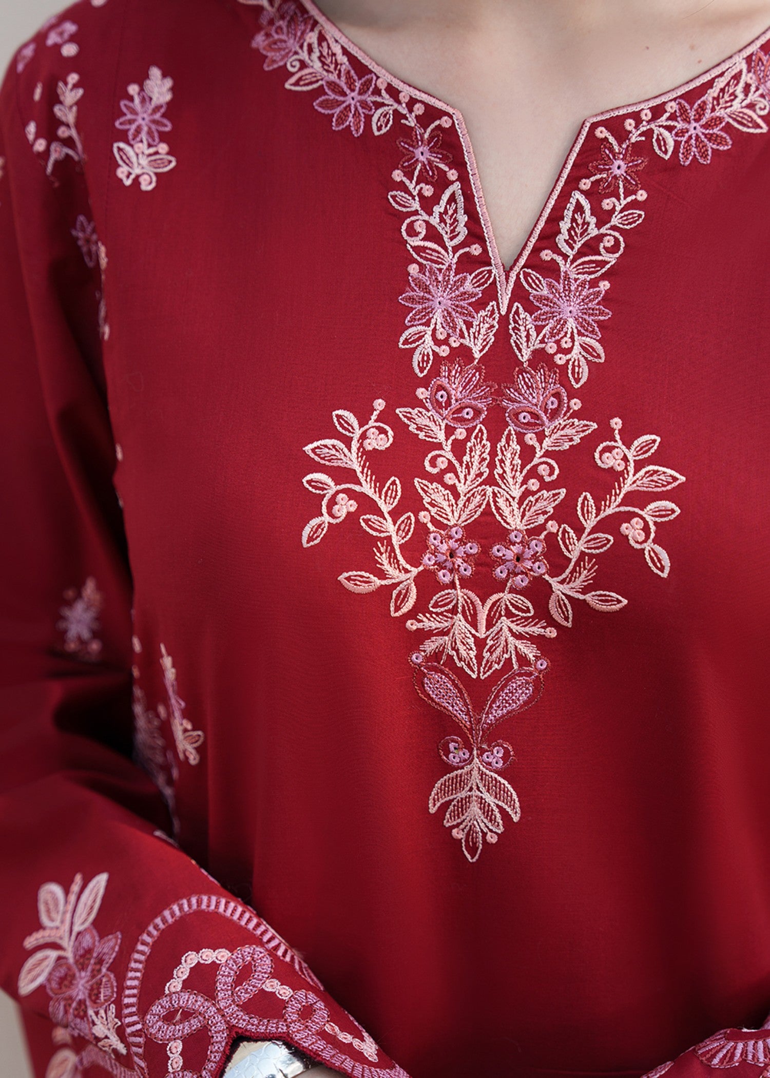 lawn Kurta Set in Scarlet