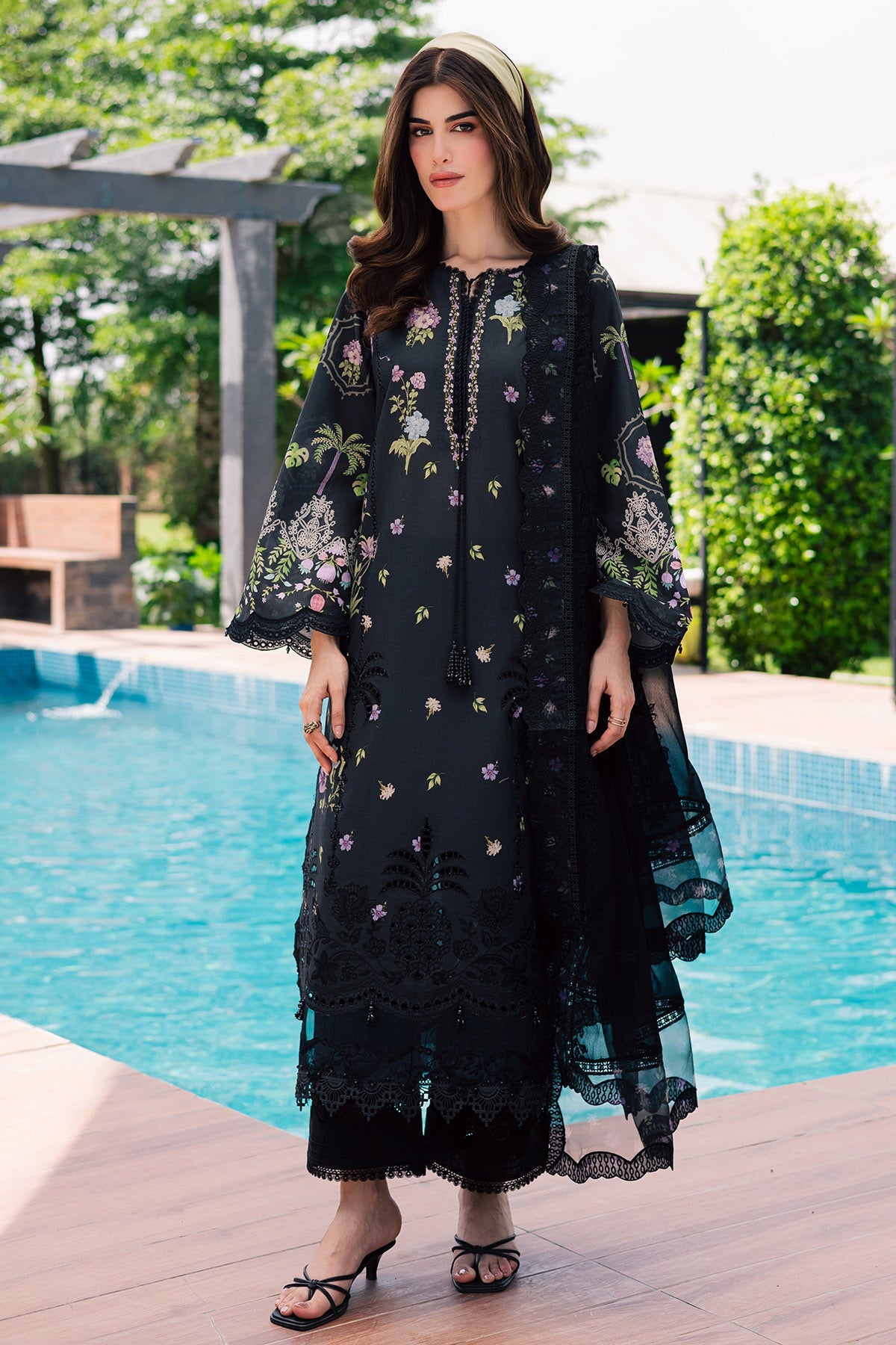 Lily May Lawn – NE-263