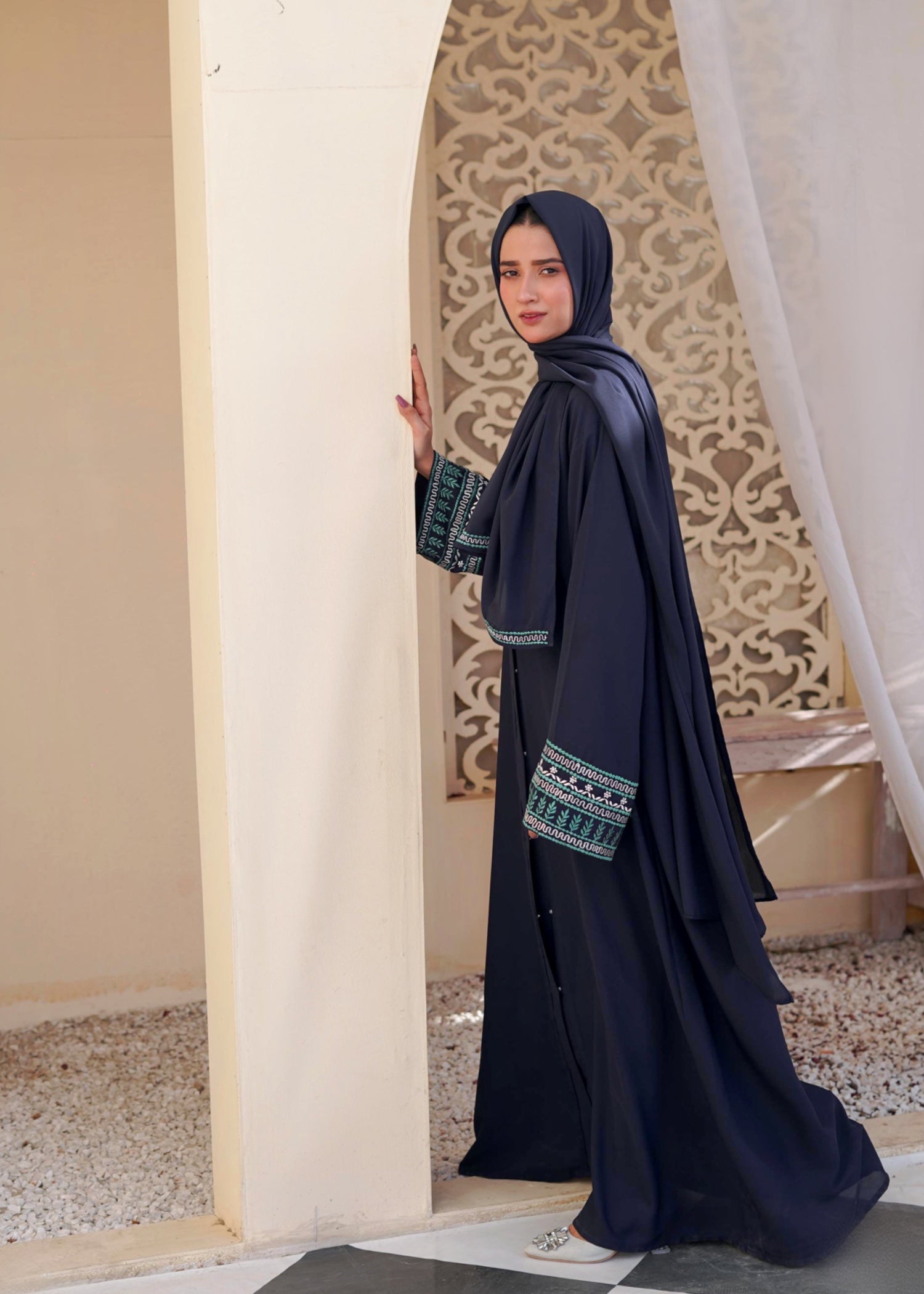 crepe georgette Abaya in Blue