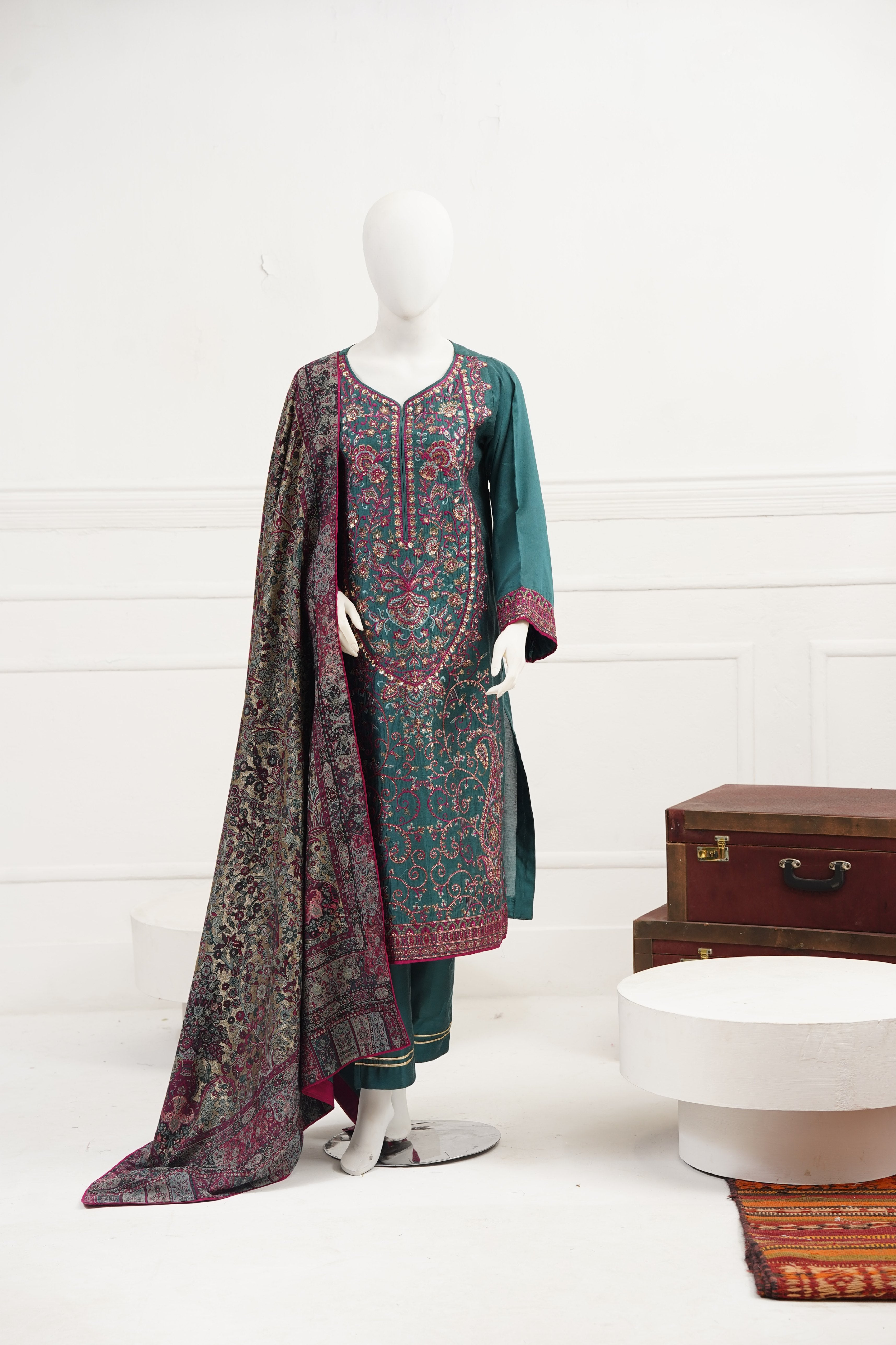 viscose Kurta Set in Pine green