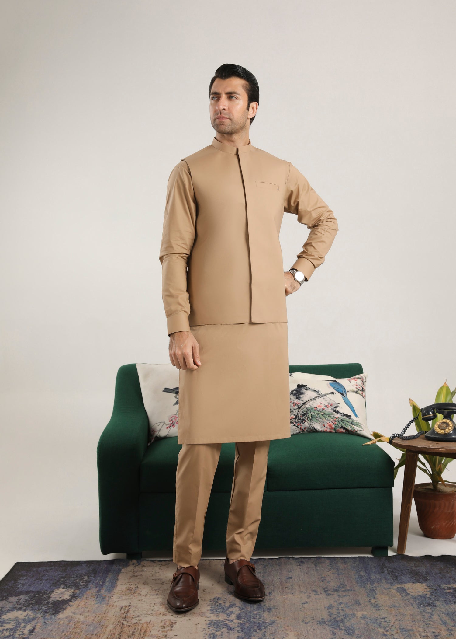 cotton Waistcoat in Camel brown