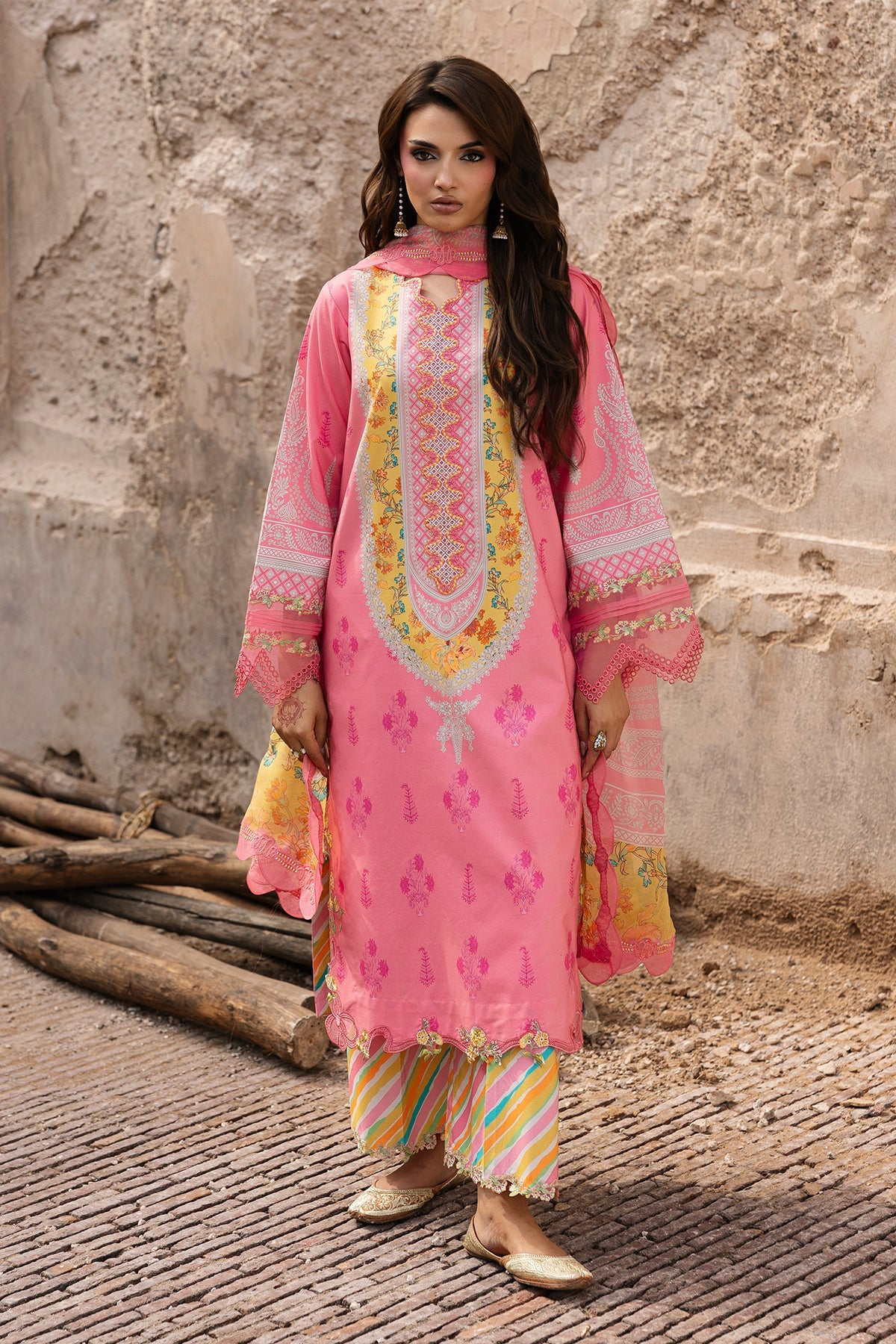 Chunri Lawn – CHN6-08