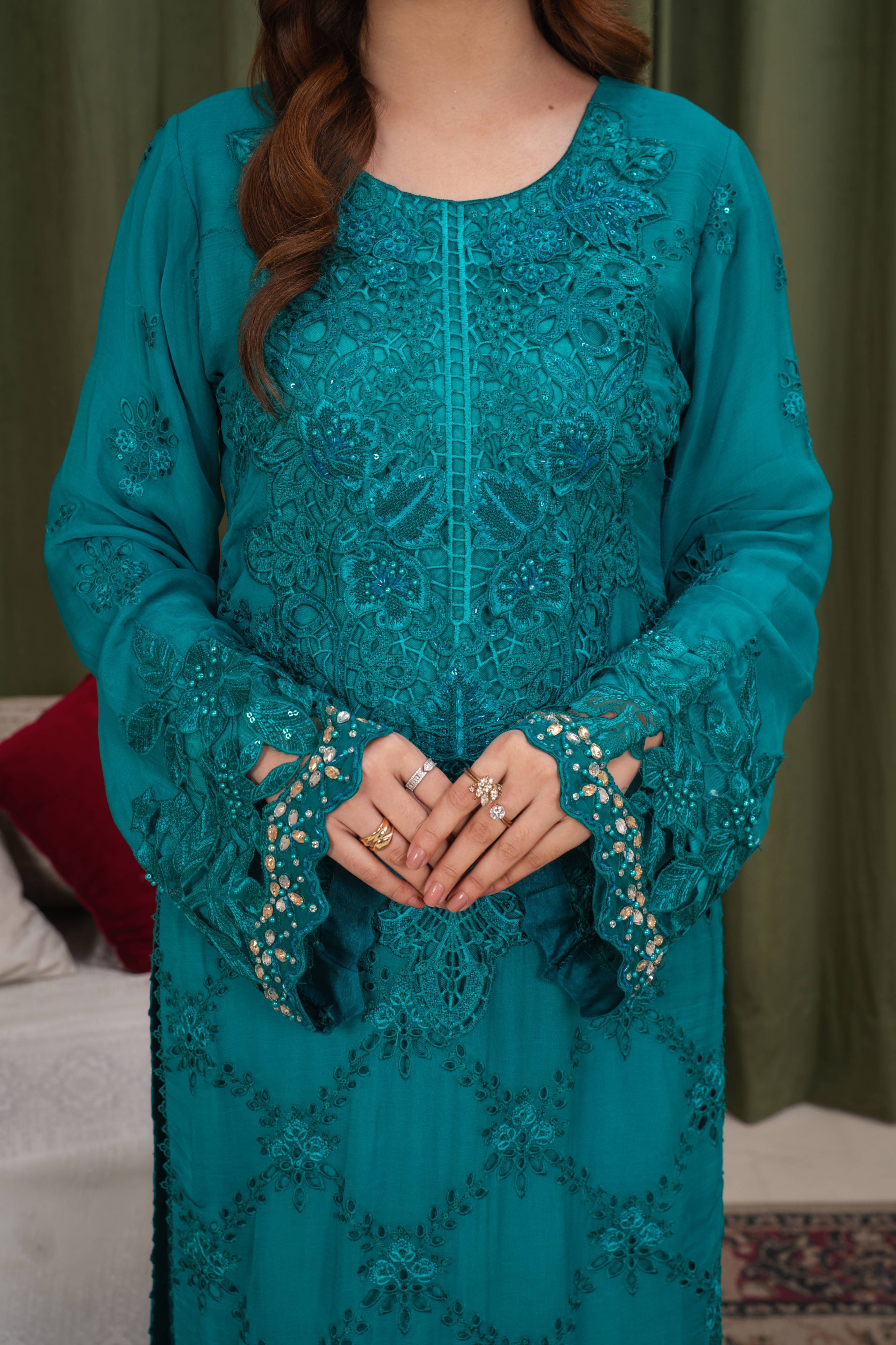 crinkle chiffon Kurta Set in Jungle green
