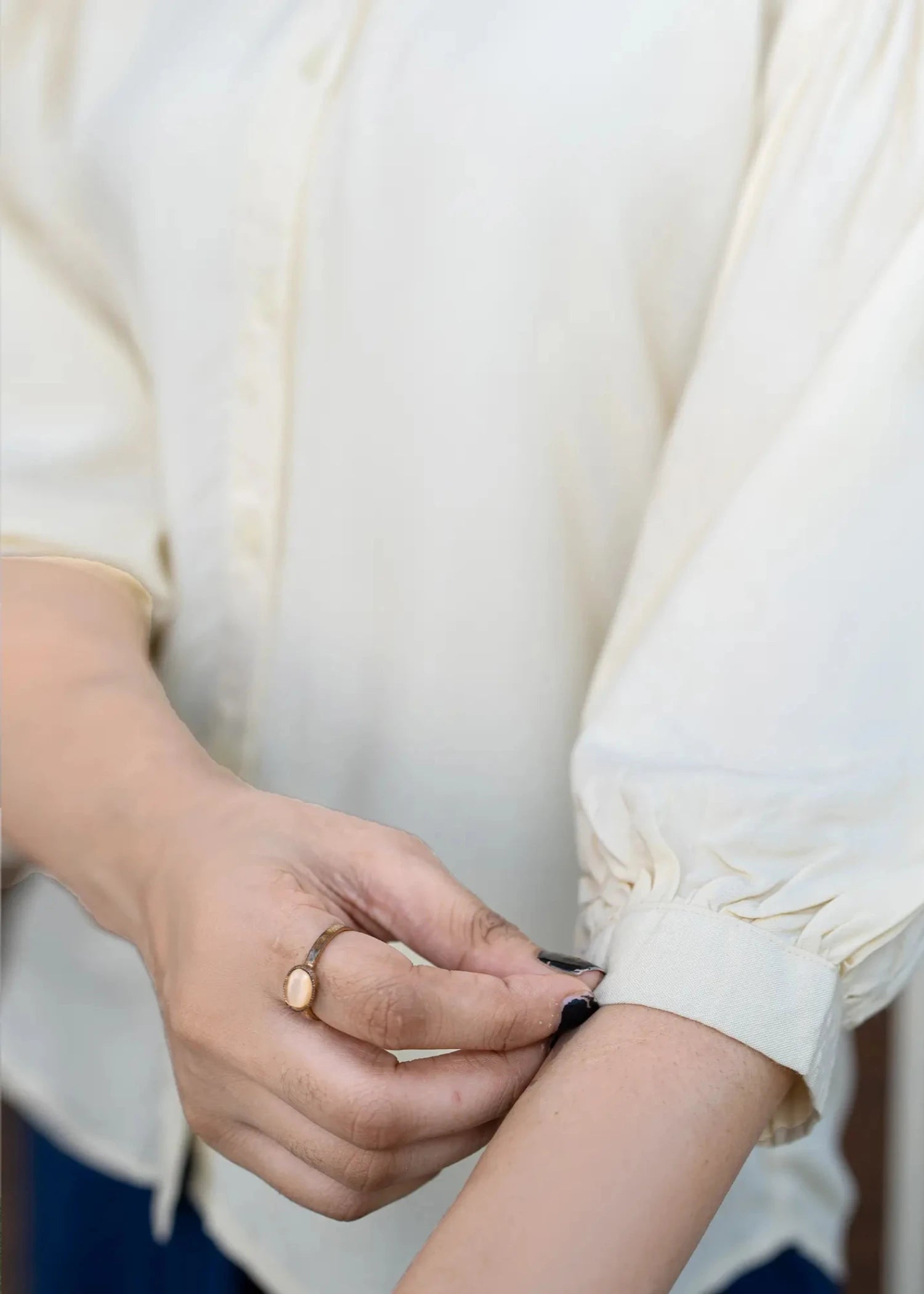 linen Top in Cream, navy blue