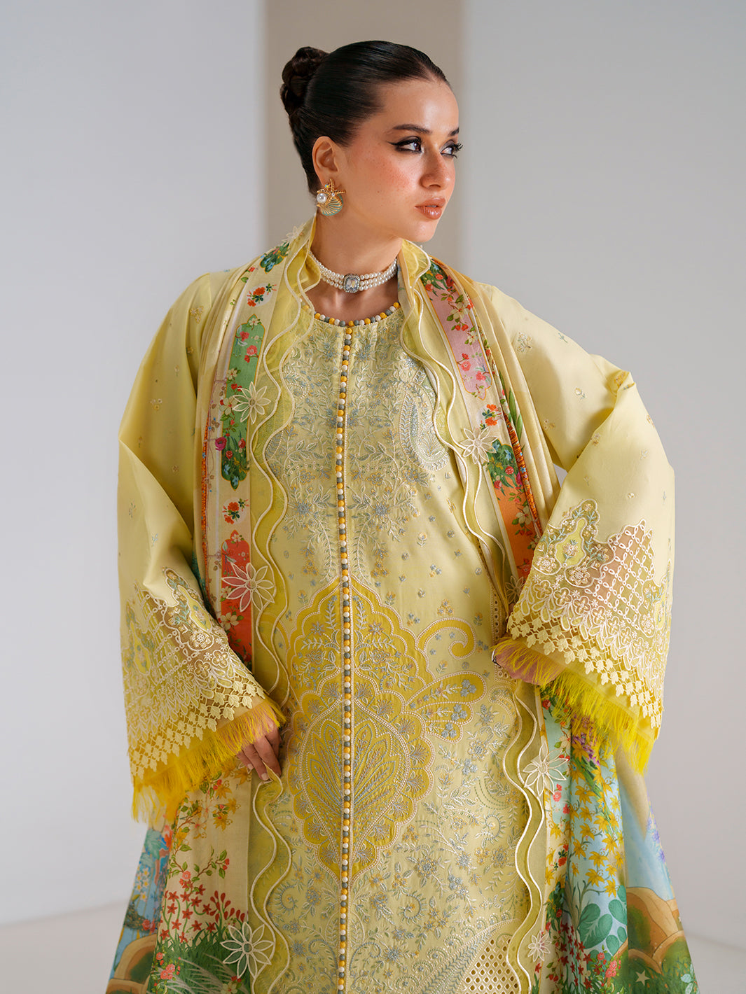 Amour Luxury Lawn – 187-B