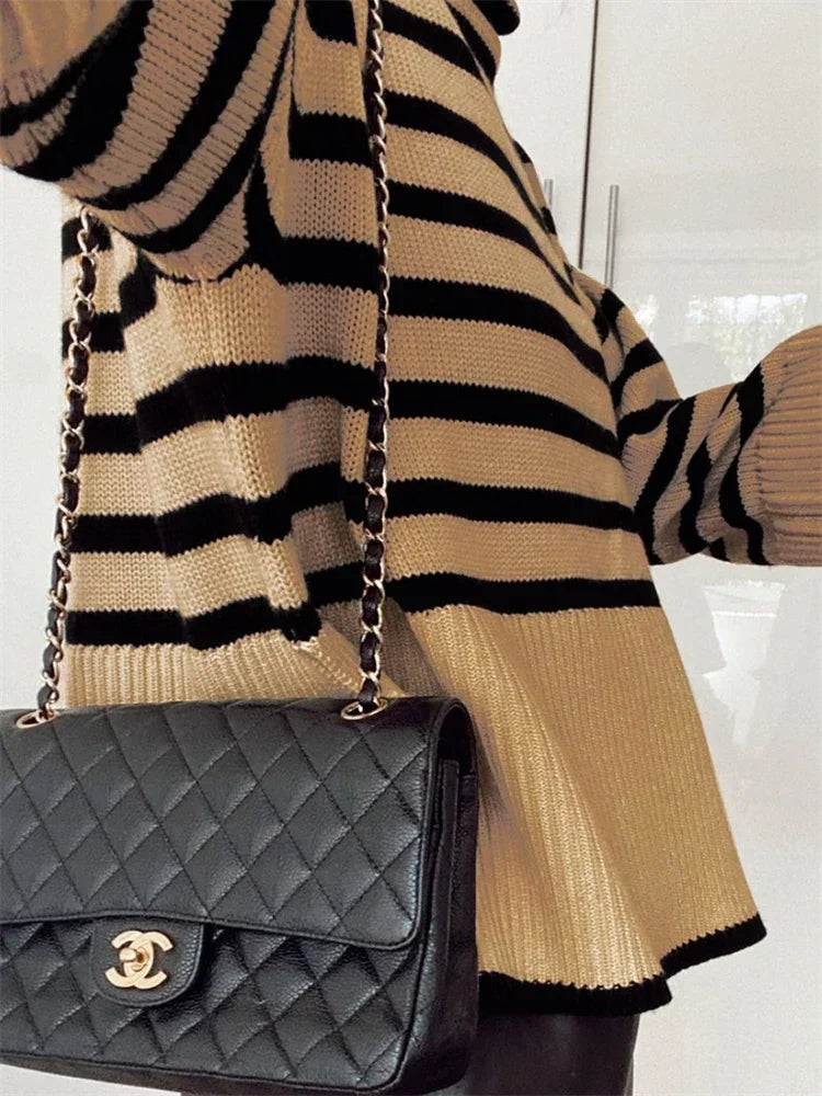 JENIKA OVERSIZED SWEATER
