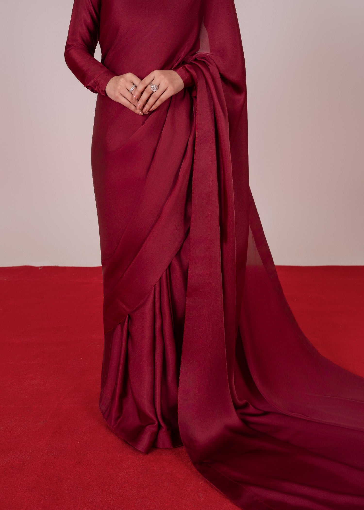 silk Saree in Maroon