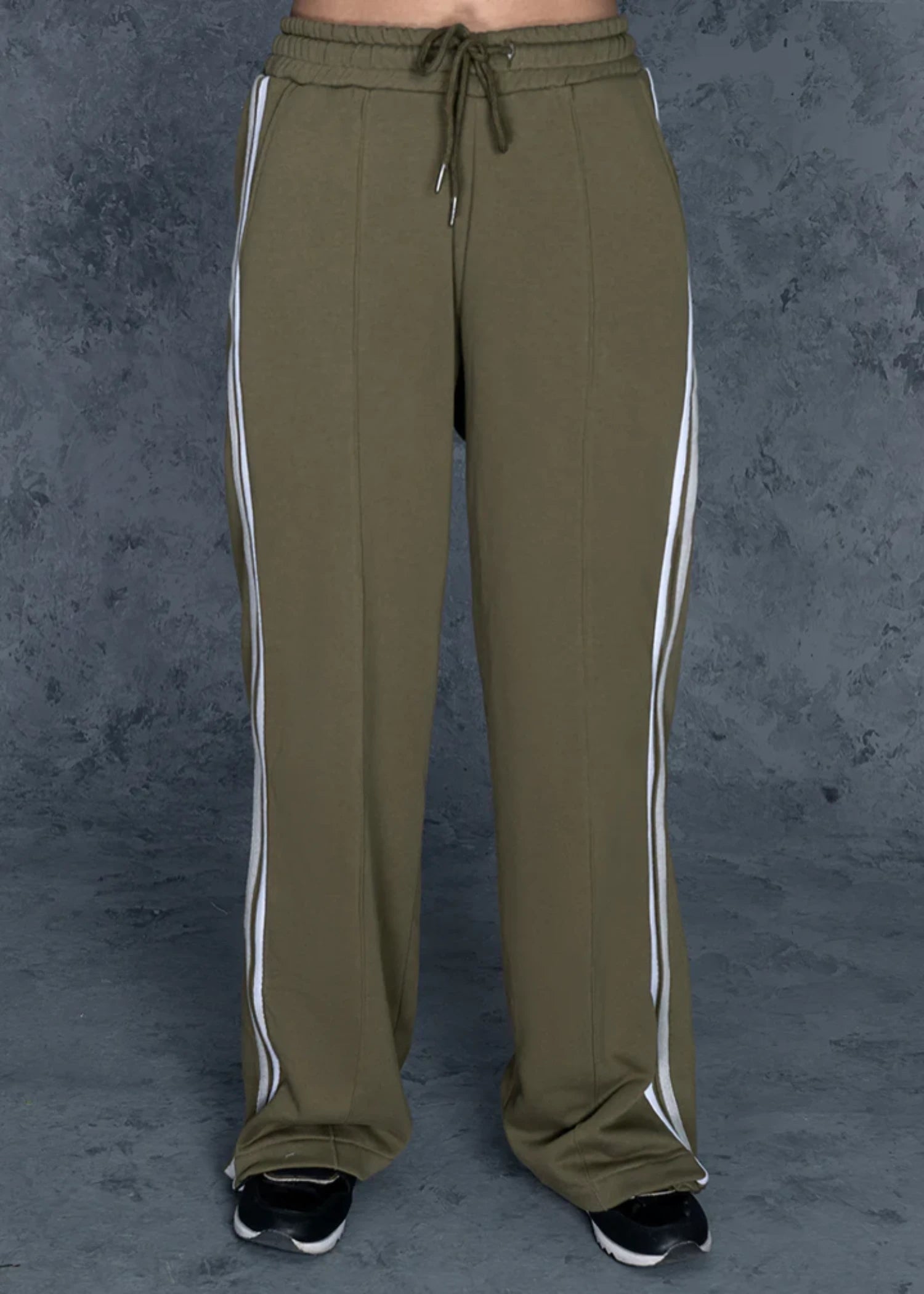 fleece Trousers in Olive green