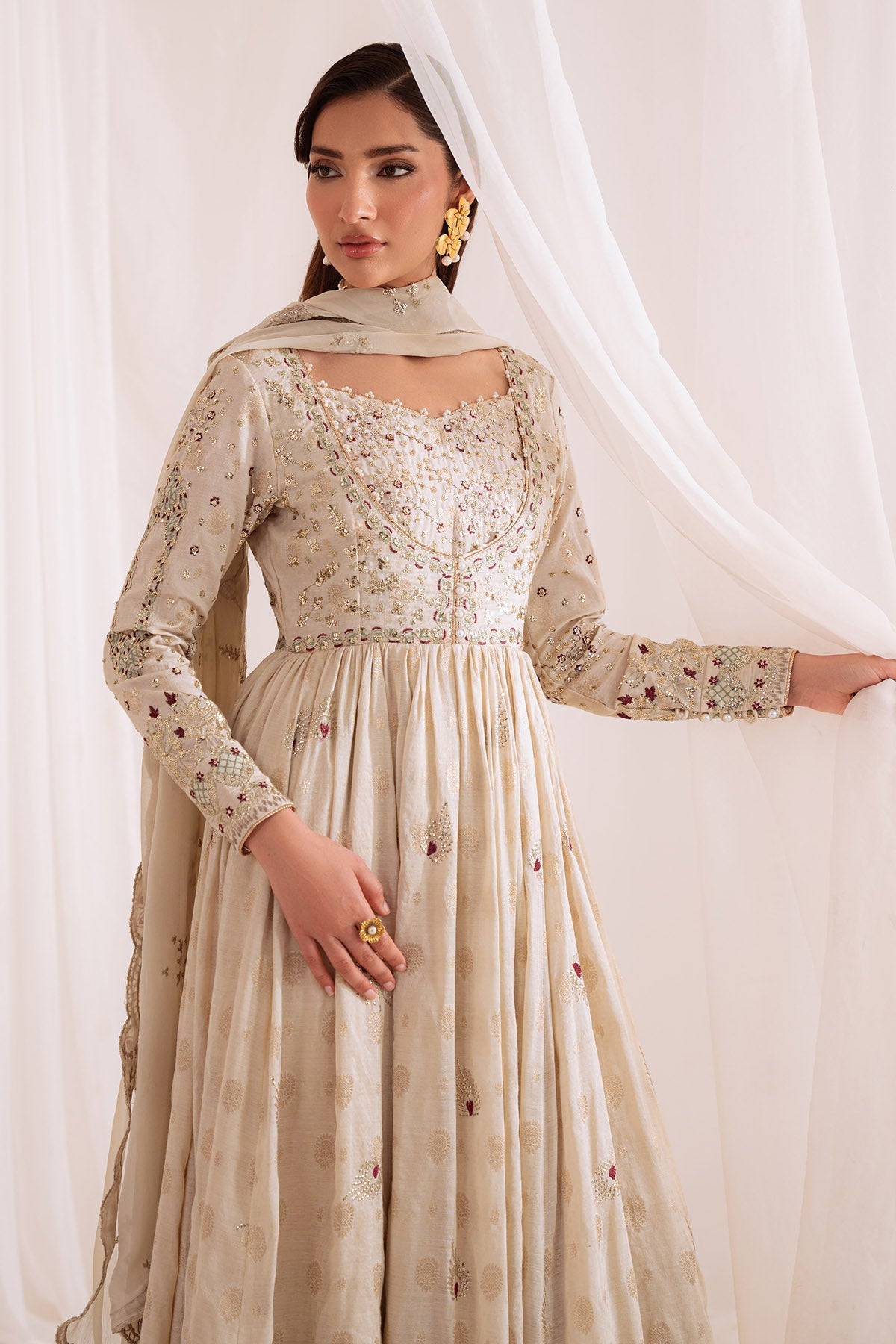 Omara Eid Formals – NEL-91