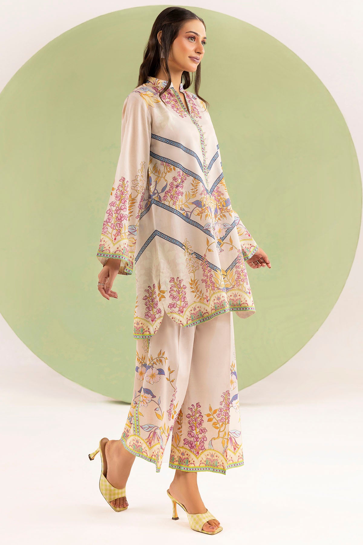 cambric Kurta Set in Baby pink