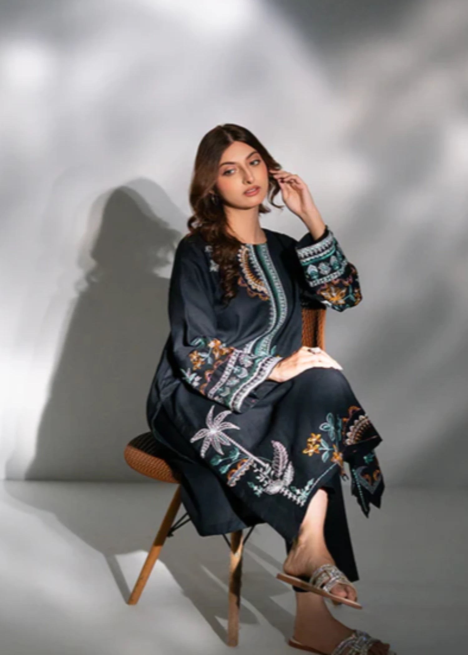 cambric Kurta Set in Jet black